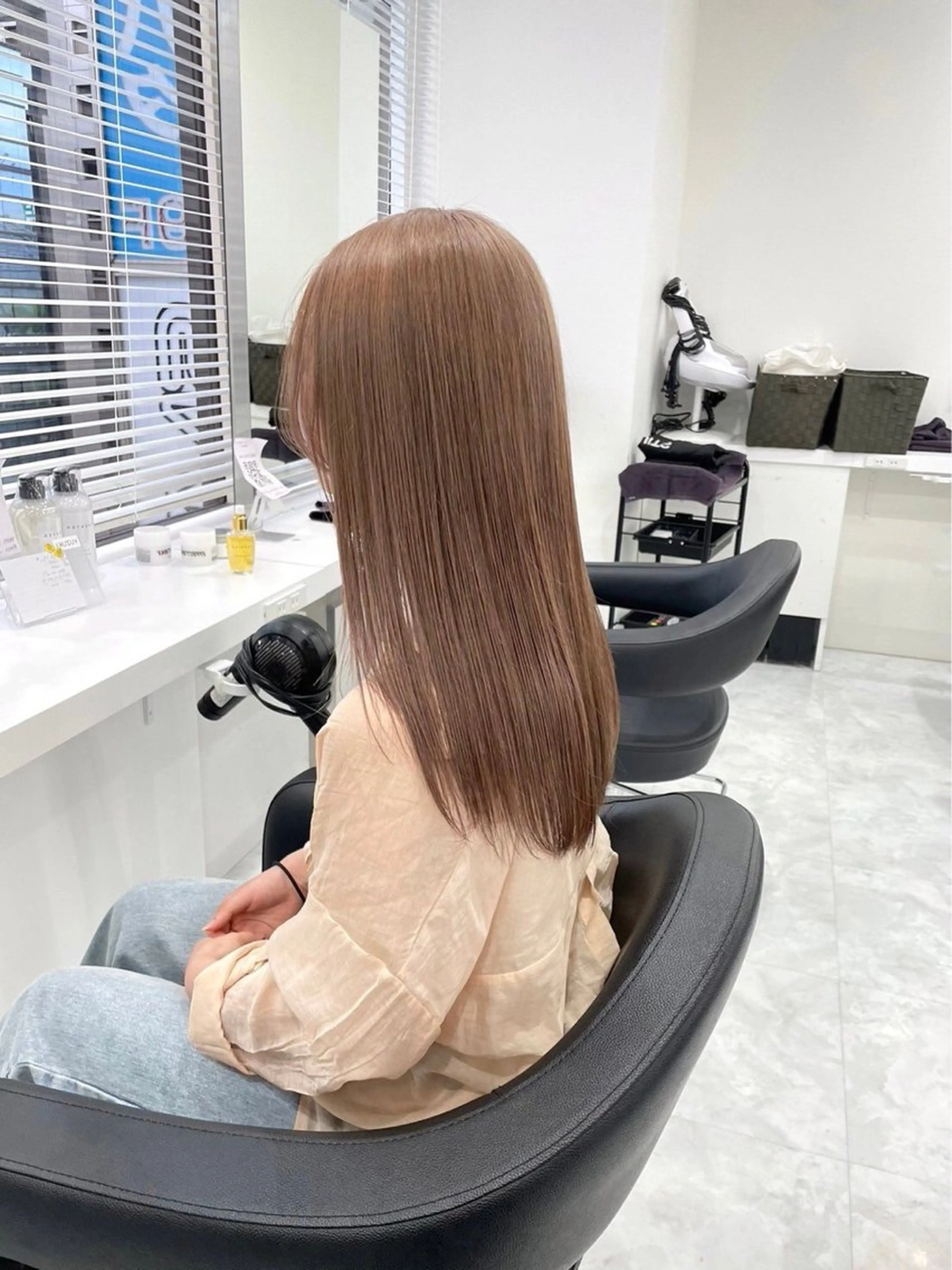 ミディアム ブラウンベージュ🤎 ブリーチなし🤎のヘアスタイル