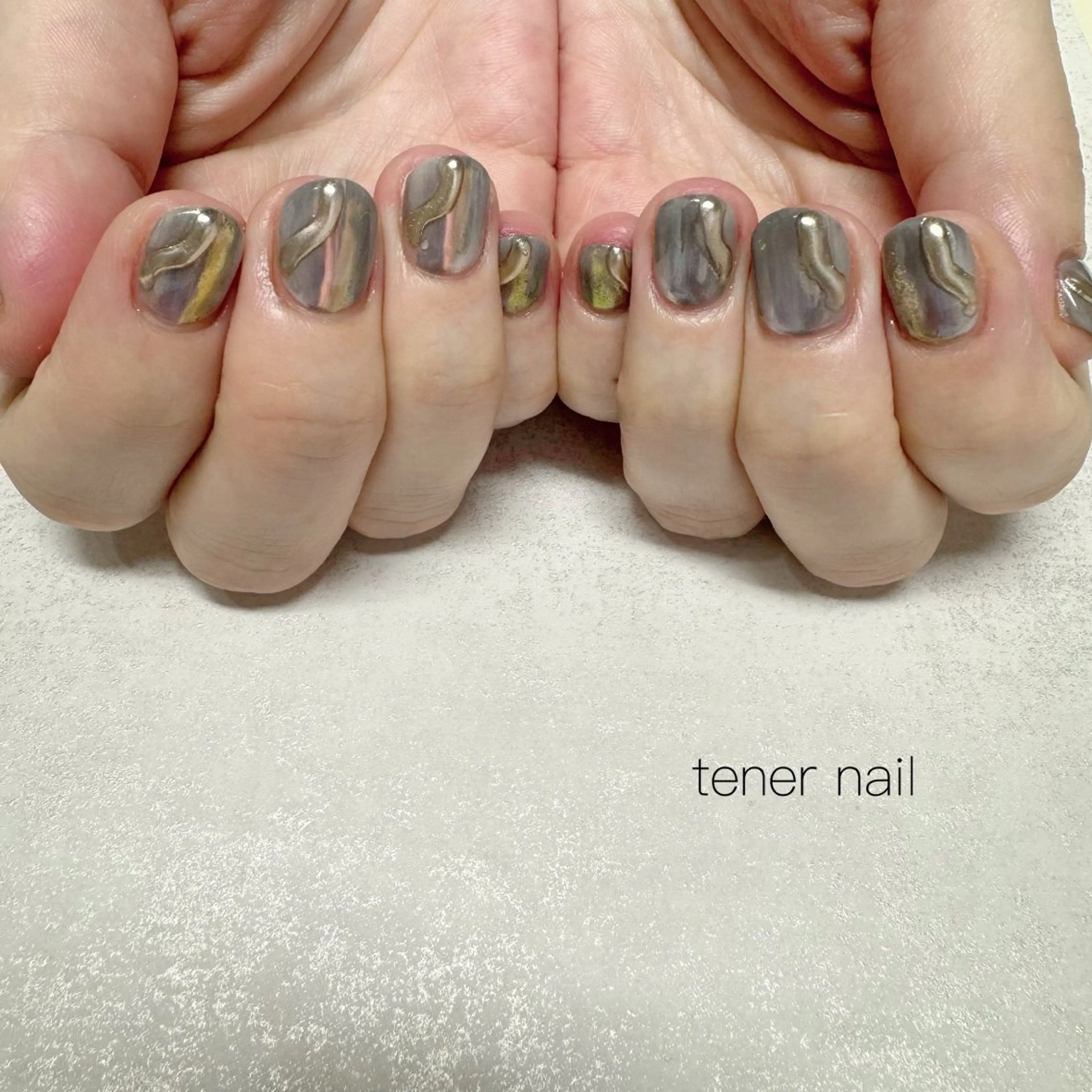 ネイル オーロラネイル ミラーネイル ニュアンスネイル ハンドネイル tener  nail  テネルネイル所属・テネルネイル tener nailのネイルデザイン