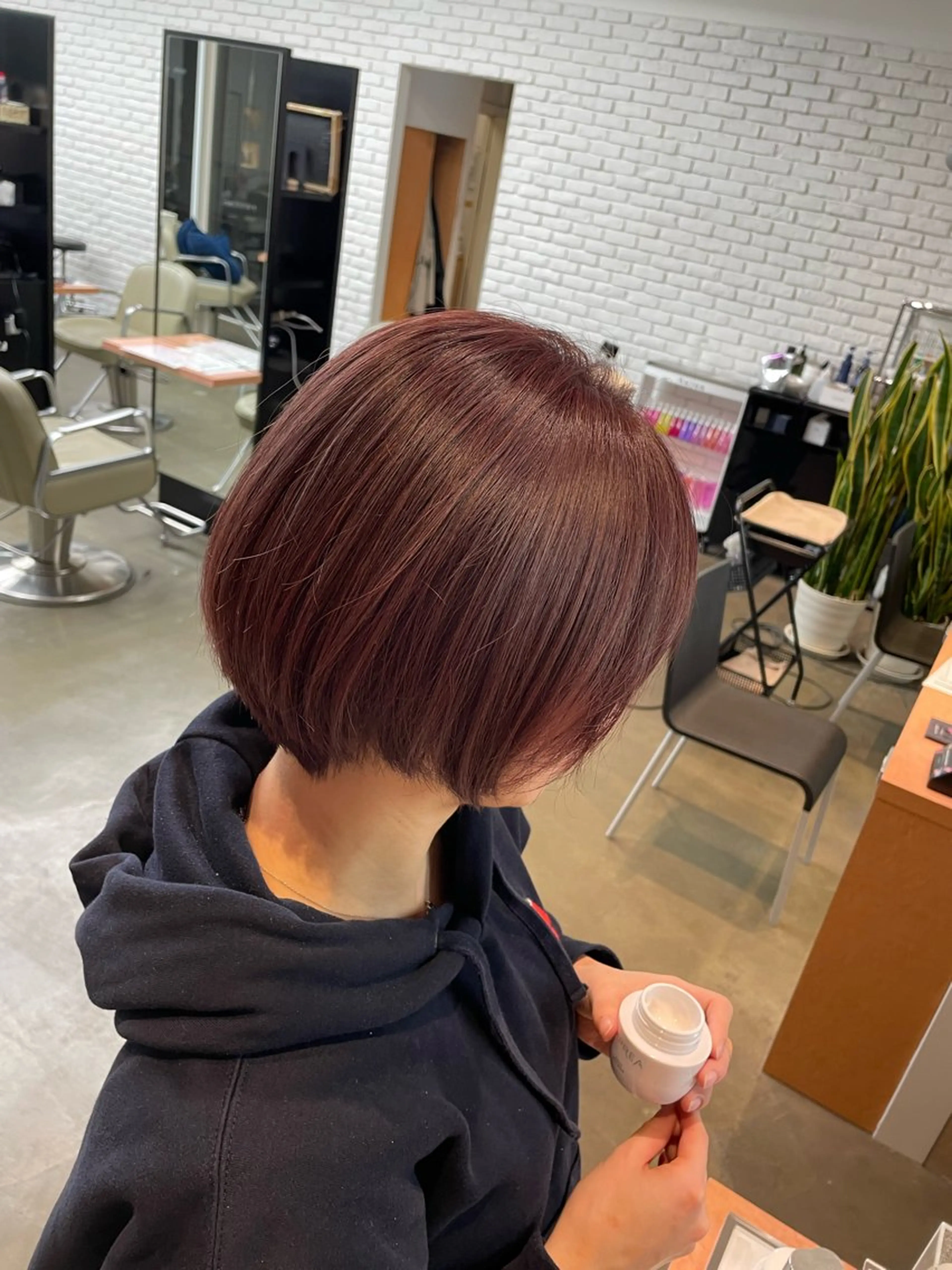 ショート ショートヘア 小顔カット カット トリートメント ヘアセット 🍑まき/カット /髪質改善カラー🍑のヘアスタイル