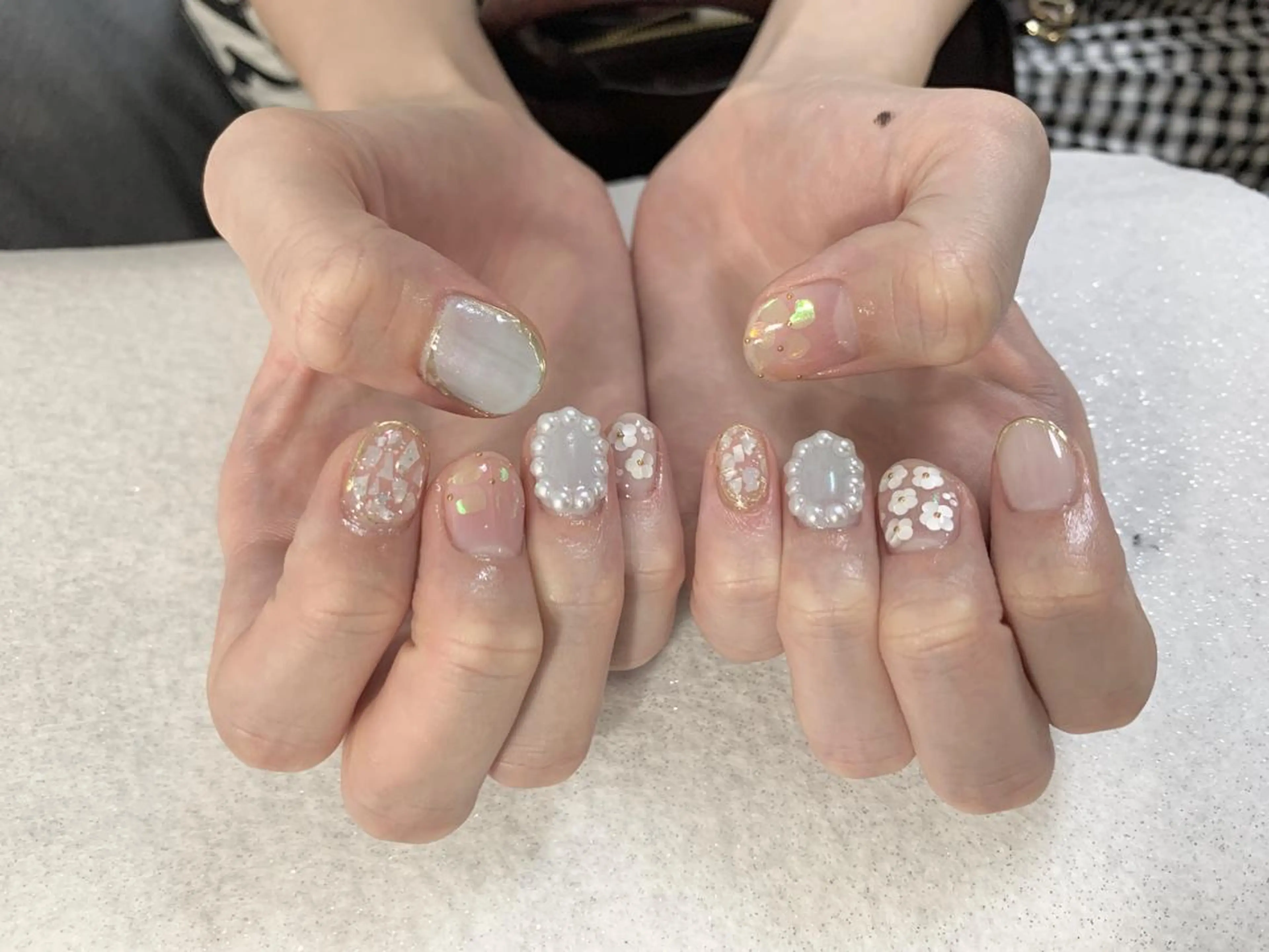 ネイル ハンドネイル 手塚 里奈のネイルデザイン