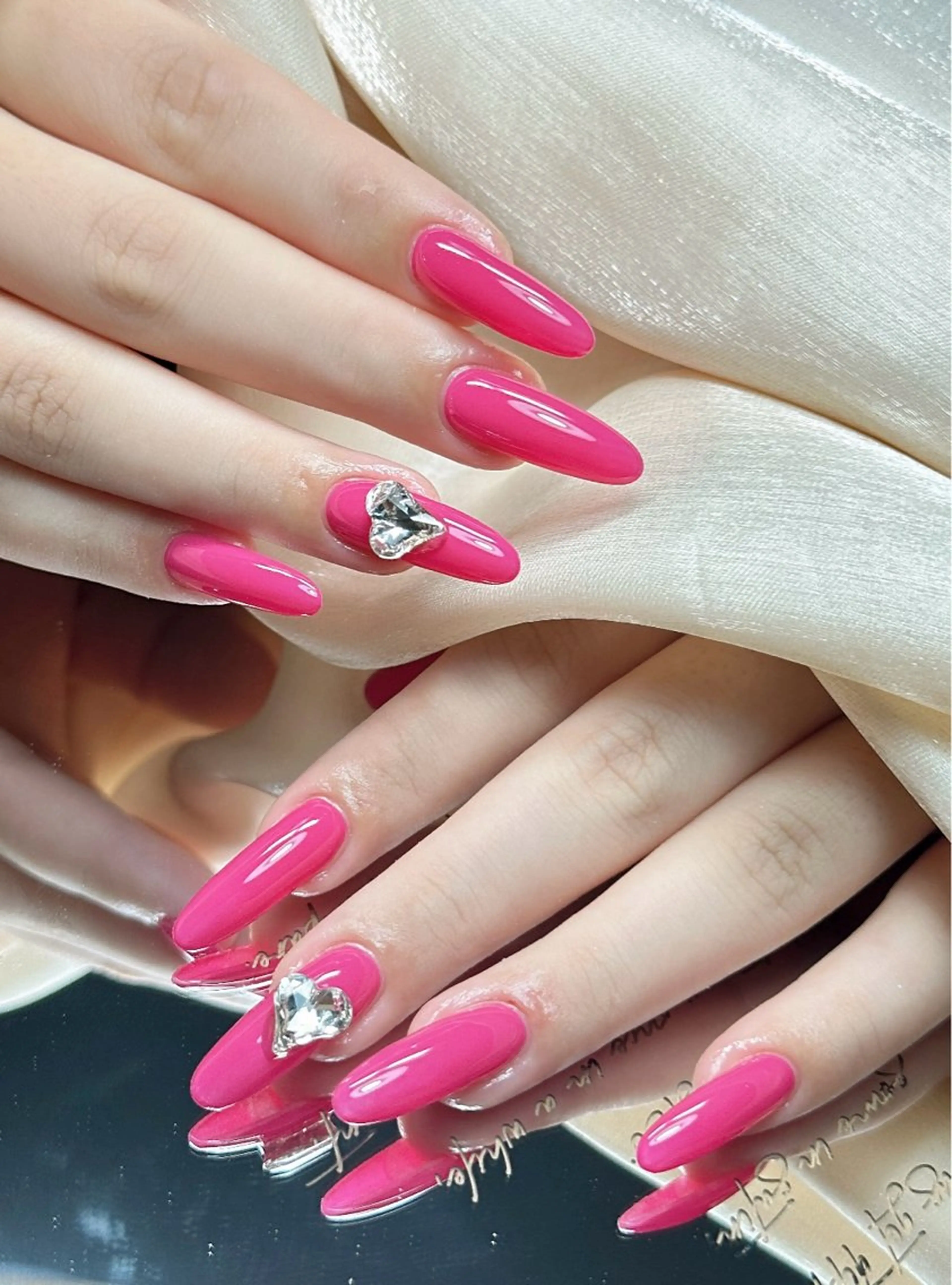 ネイル オーロラネイル べっ甲ネイル ブルー チークネイル フットネイル ハンドネイル ハンドケア For you. Nail Salonのネイルデザイン