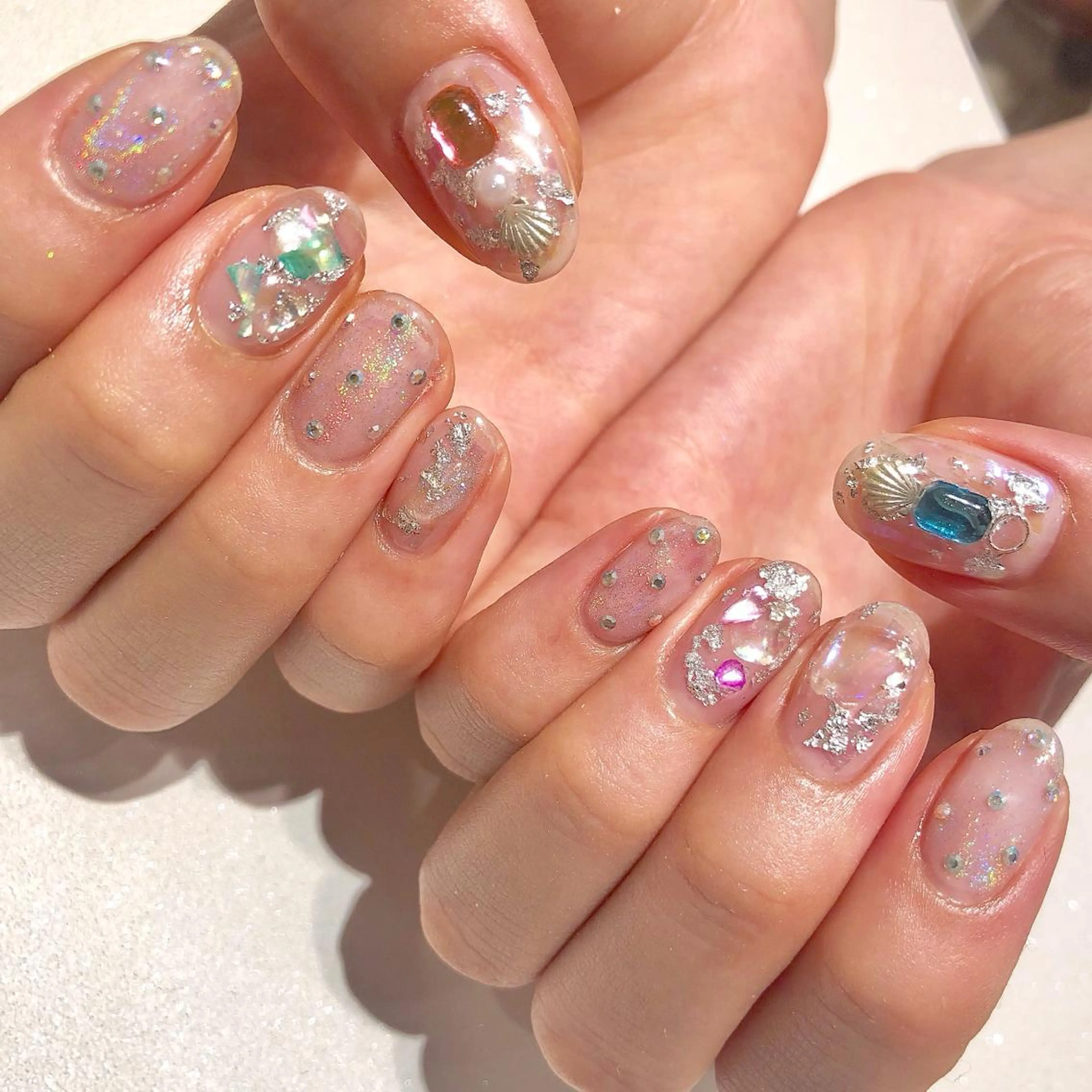 ネイル Twinkling( private salon)所属・伊藤 京香のネイルデザイン