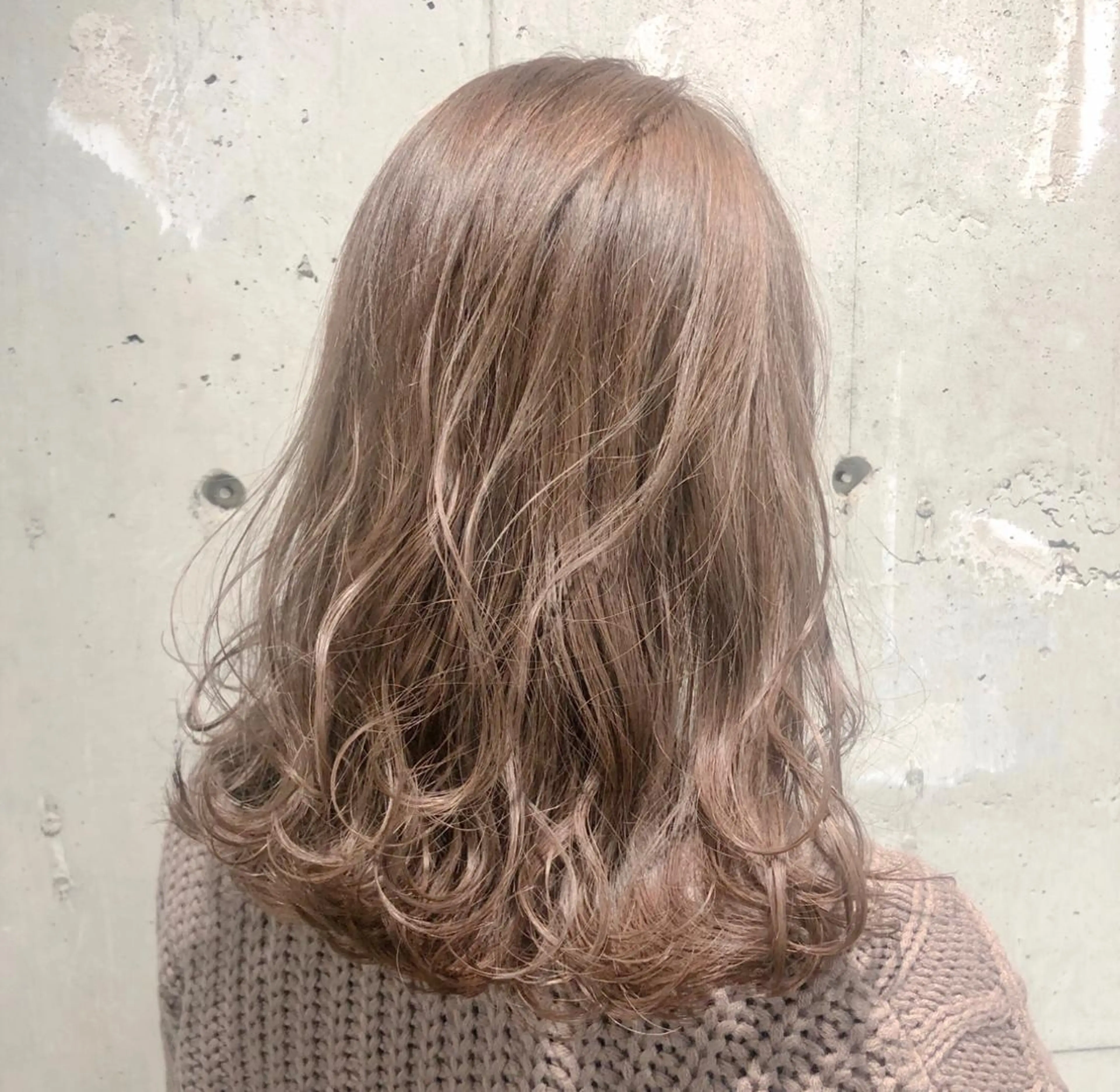 ミディアム カラー パーマ ヘアアレンジ メンズ キッズ ネイル マツエク・マツパ Rene'所属・透明感カラー yuriのヘアスタイル