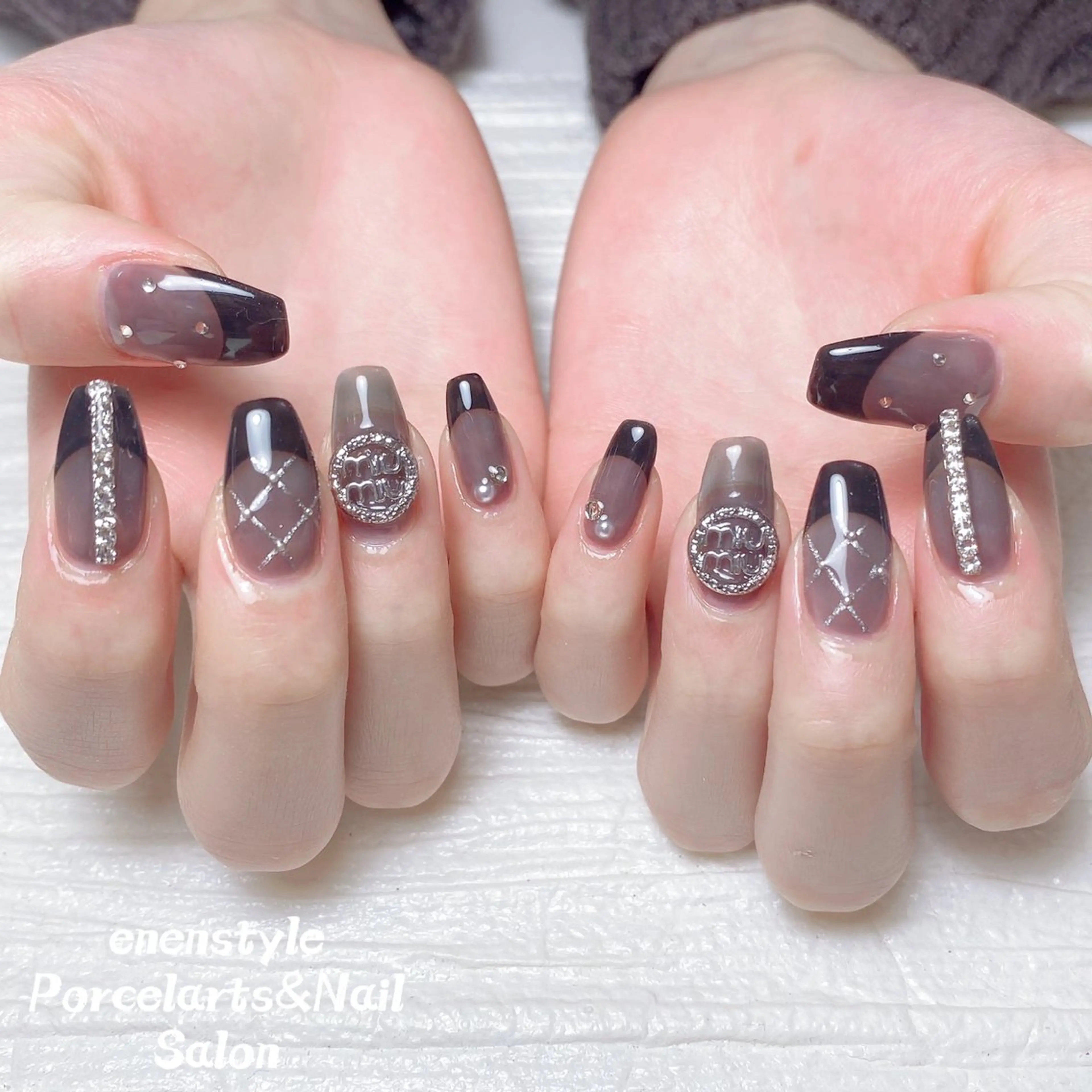 ネイル 👑enen style👑のネイルデザイン