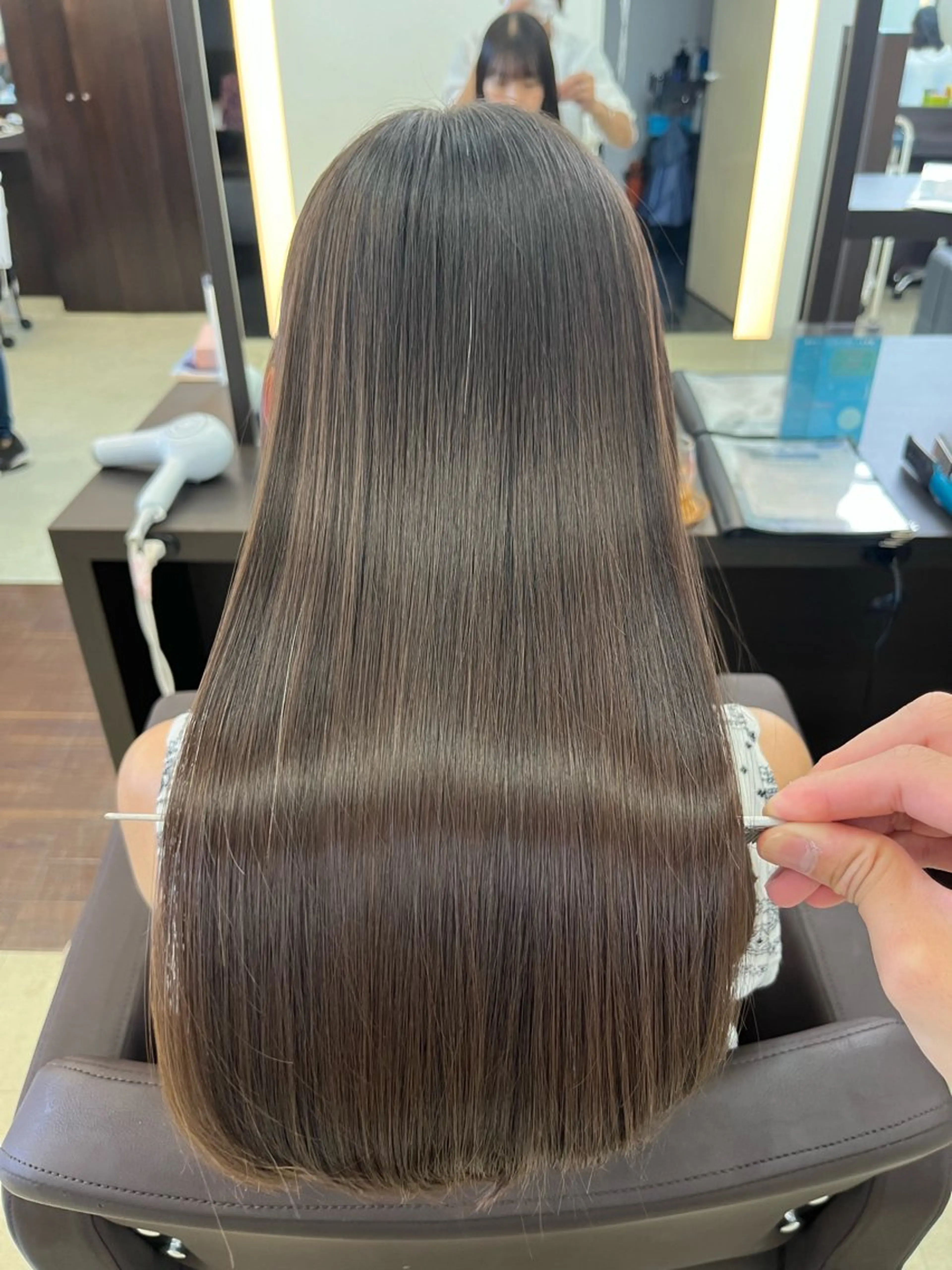 セミロング float浦和美園所属・float浦和美園店 藍野賢也のヘアスタイル