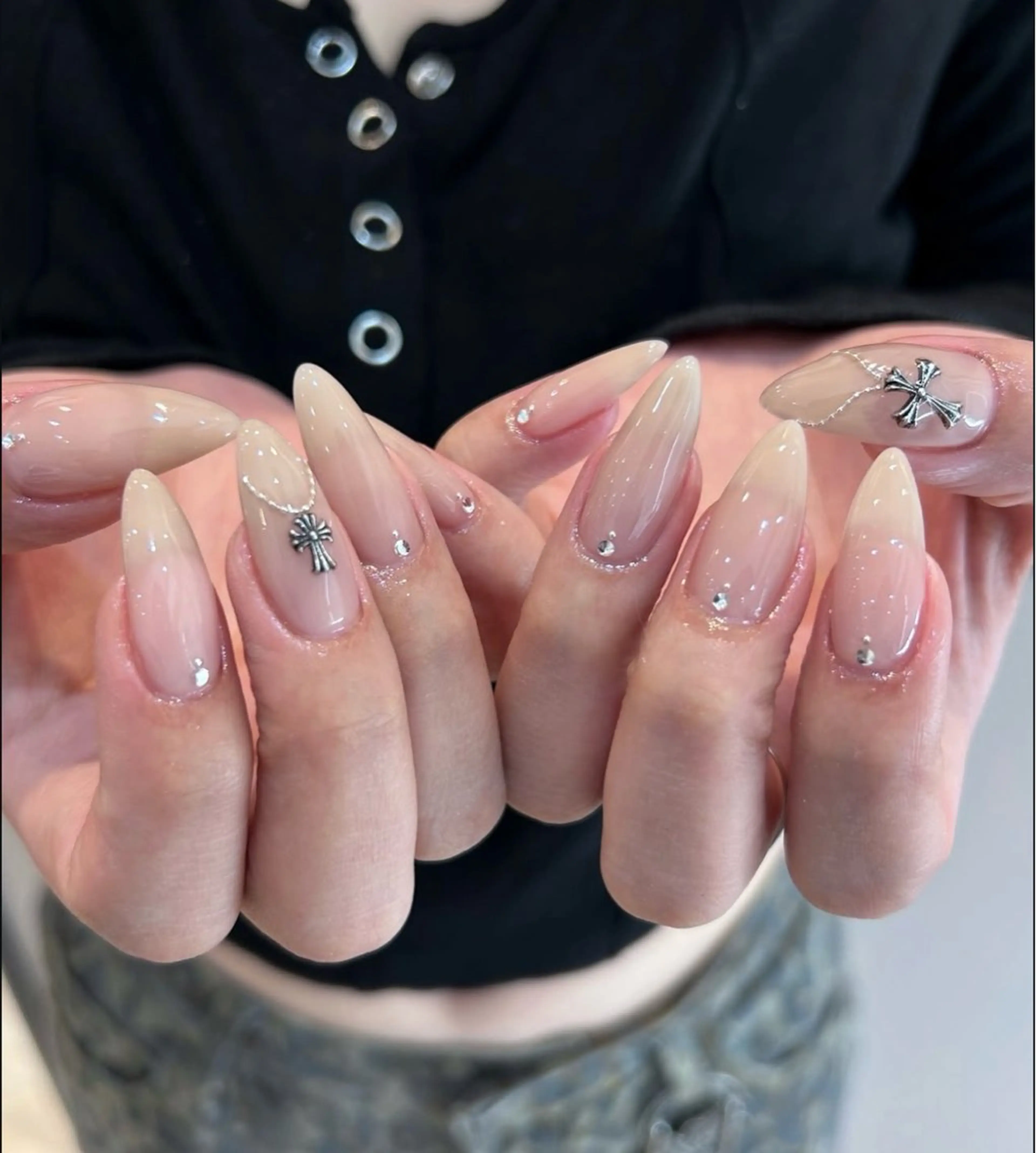 ネイル ハンドネイル BERA NAILSのネイルデザイン