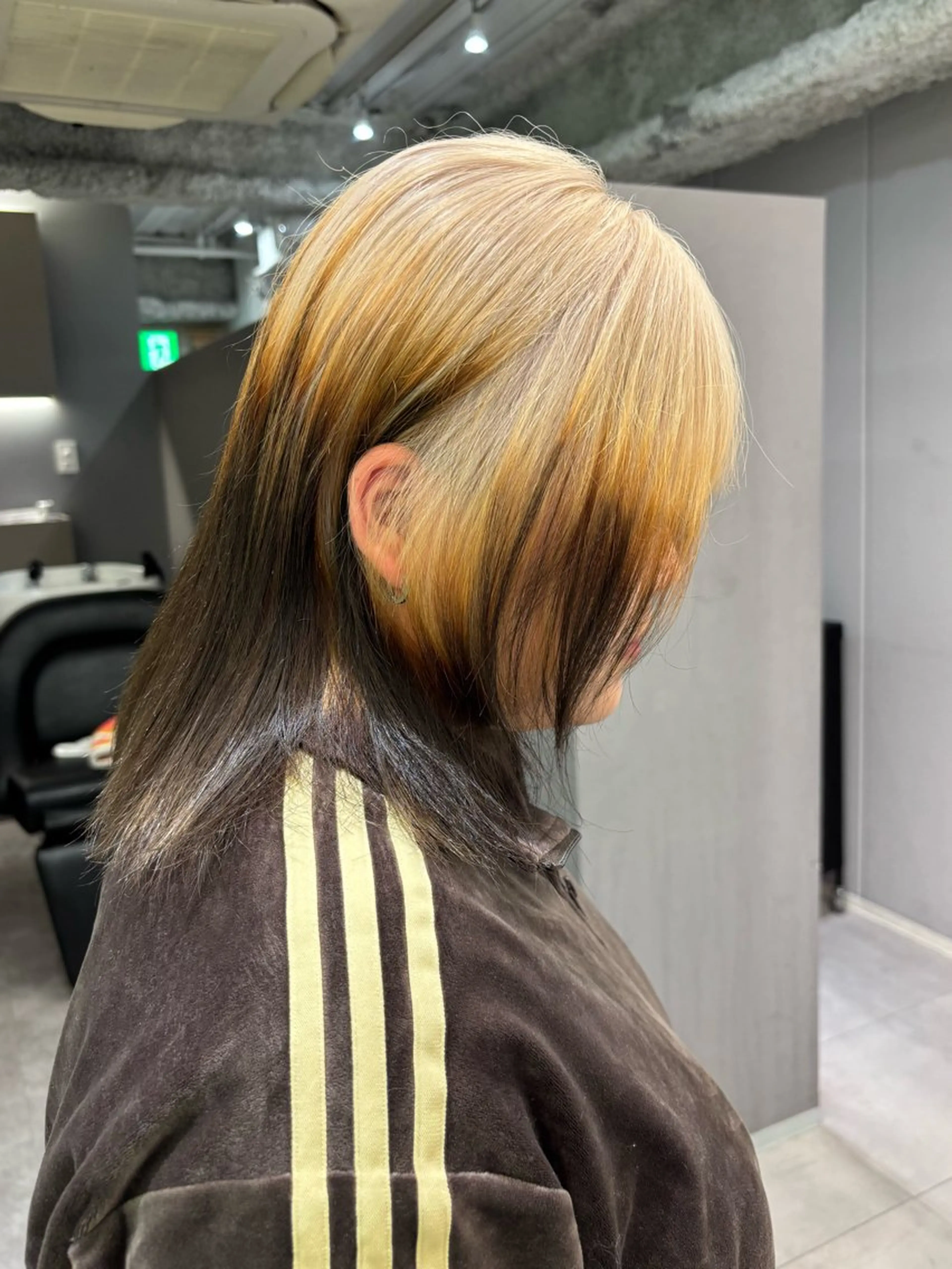 ミディアム カラー ハイトーンカラー ヘアカラー 名古屋/デザイン/ ブリーチ/松井亮磨のヘアスタイル