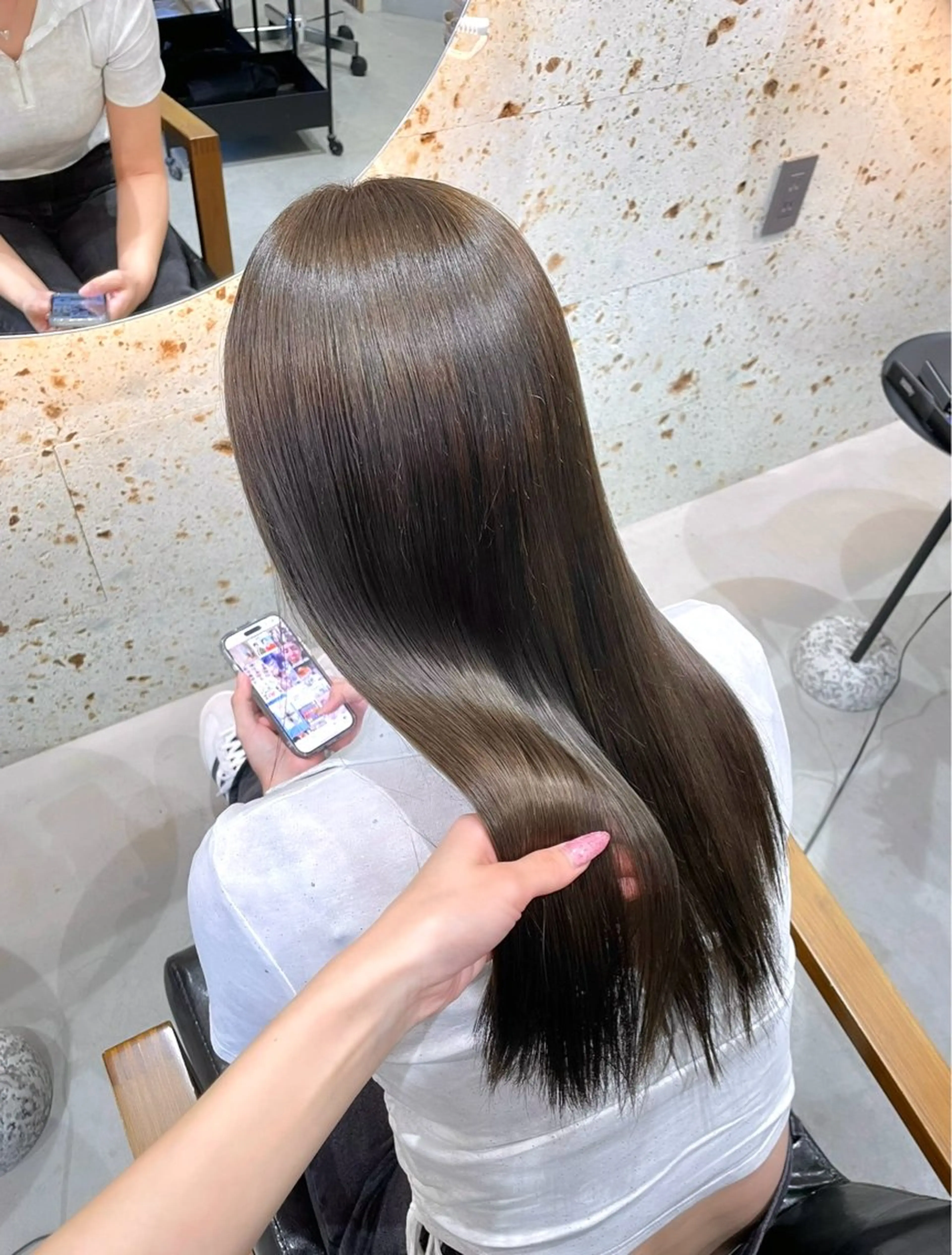 セミロング カラー ヘアカラー トリートメント tim所属・tim hinaのヘアスタイル