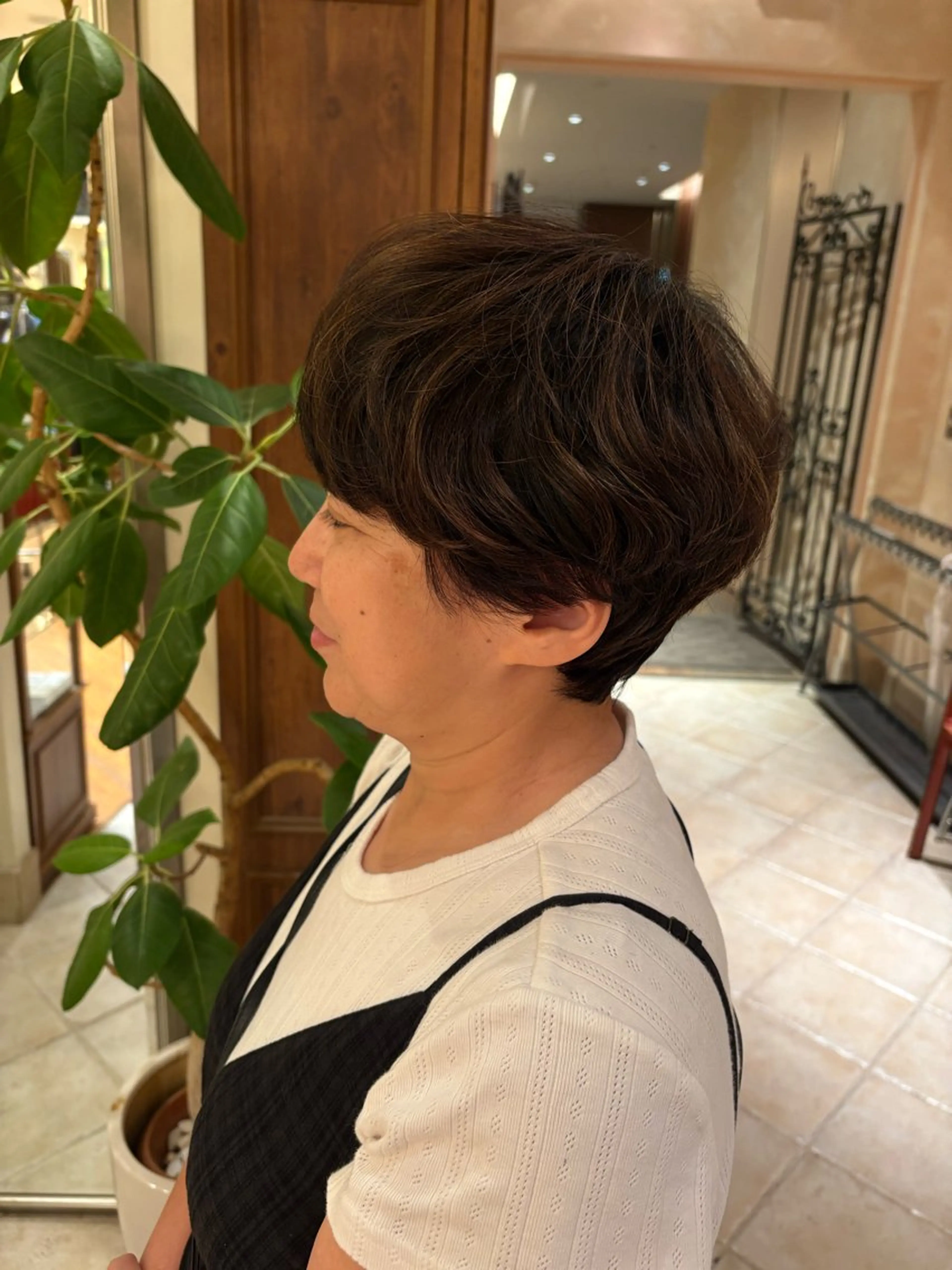ショート 田内 満里奈のヘアスタイル