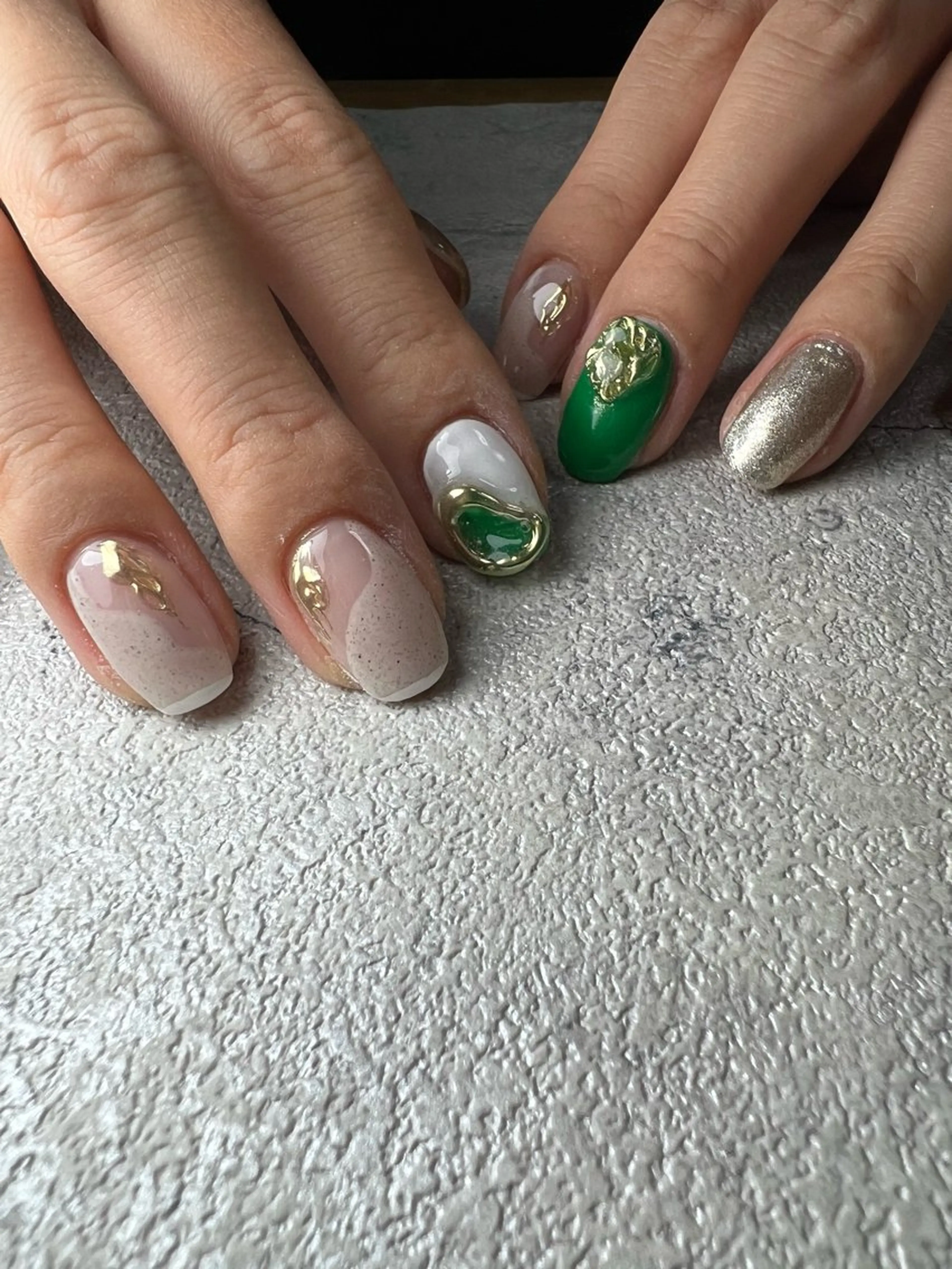 ネイル ジェルネイル ミラーネイル 持ち込み ニュアンスネイル パラジェル ハンドネイル flowers nailのネイルデザイン
