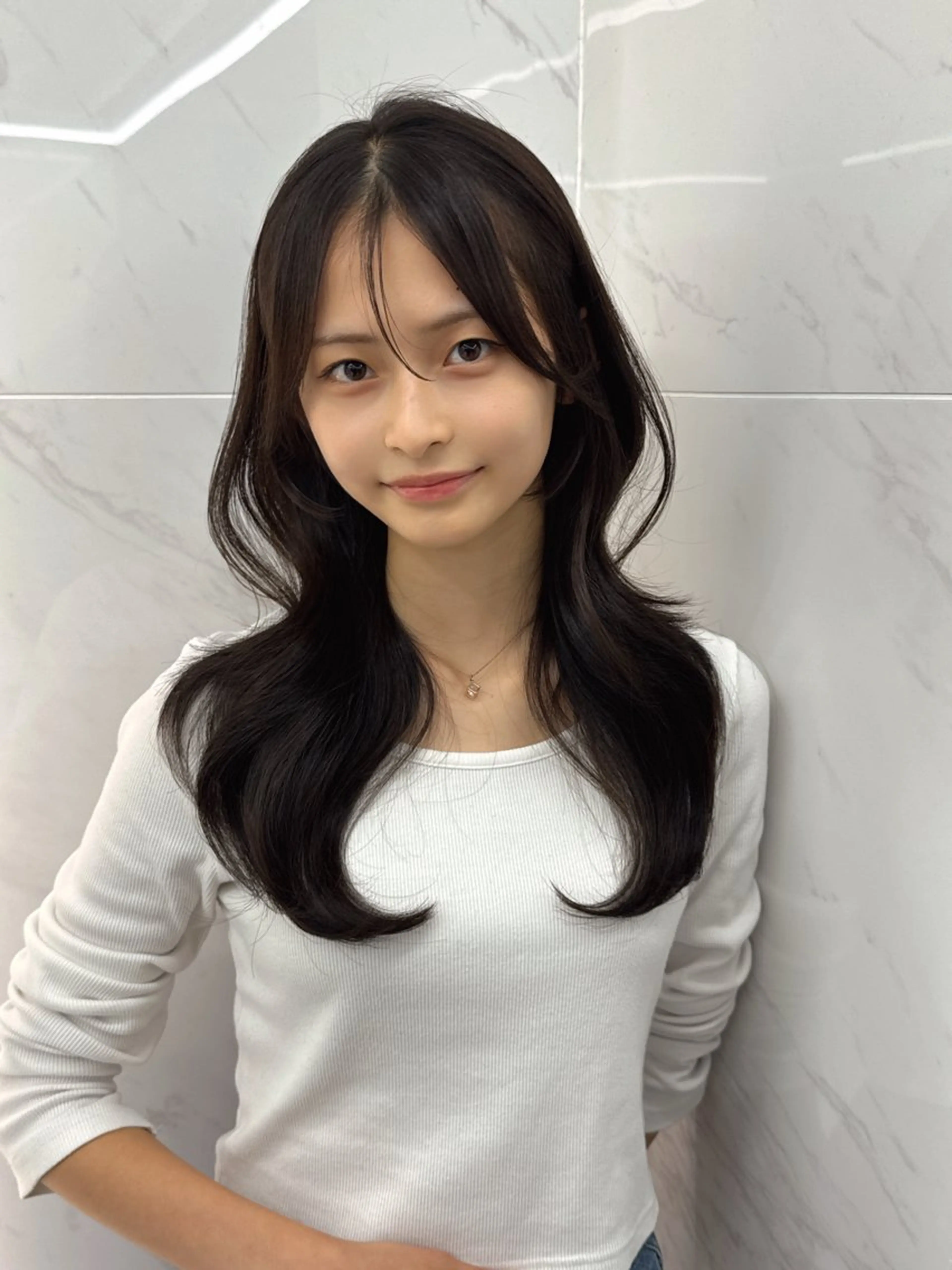 セミロング カラー カット ヘアカラー ヘアセット 栄美容師 ケントのヘアスタイル