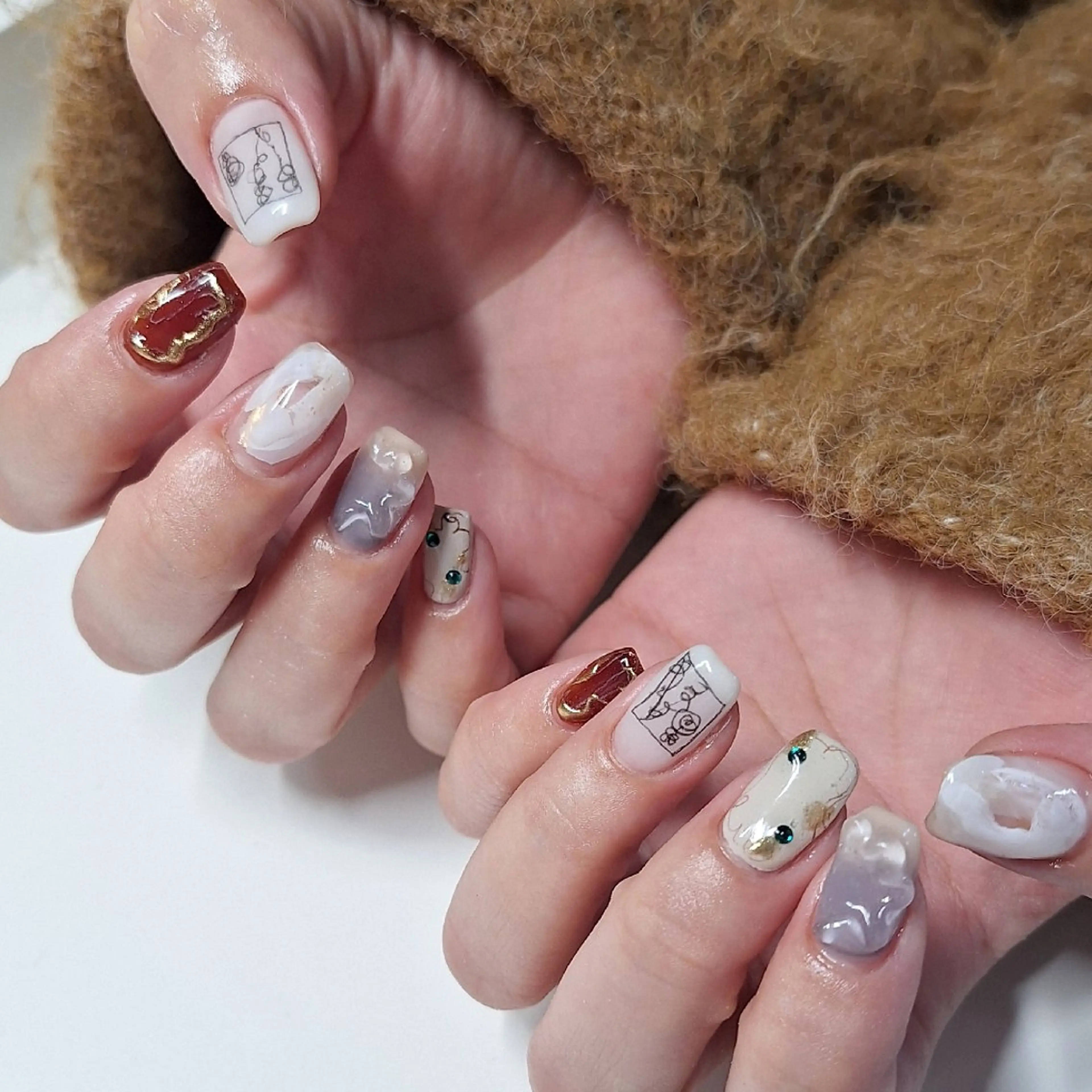 ネイル nailstudio eviz仙台店のネイルデザイン