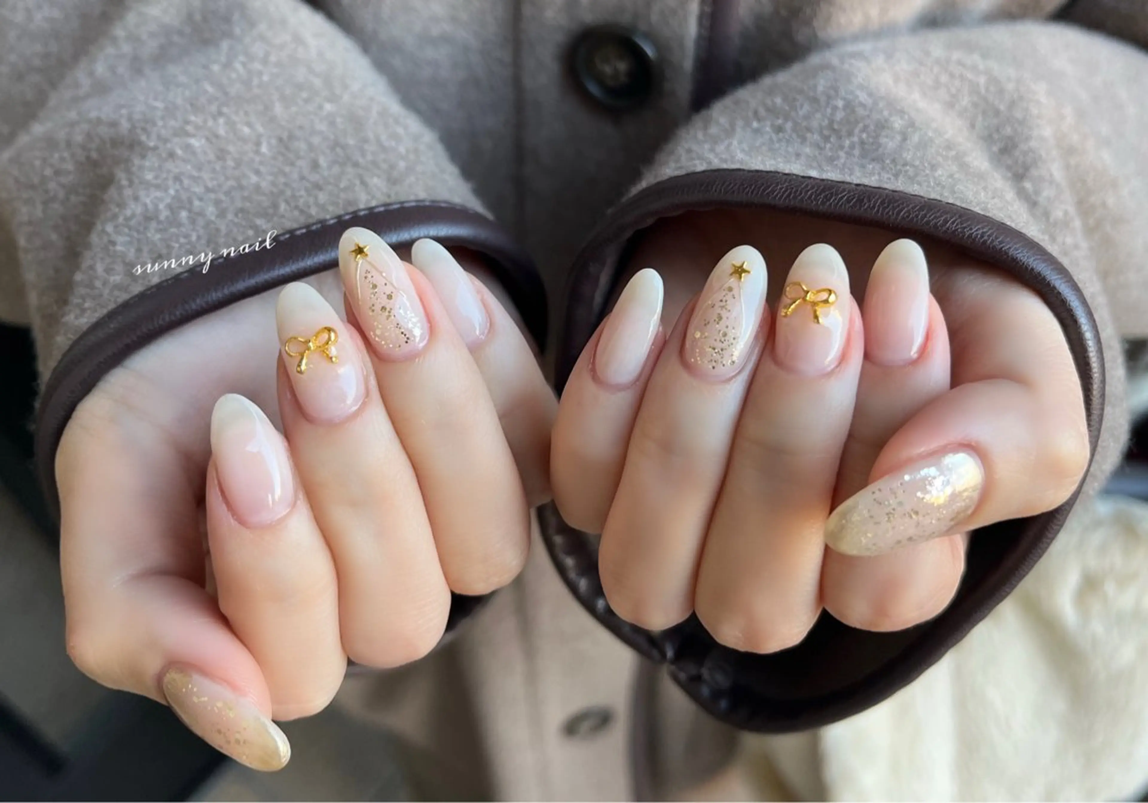 ネイル ジェルネイル ミラーネイル パラジェル 冬ネイル クリスマス sunny nailのネイルデザイン