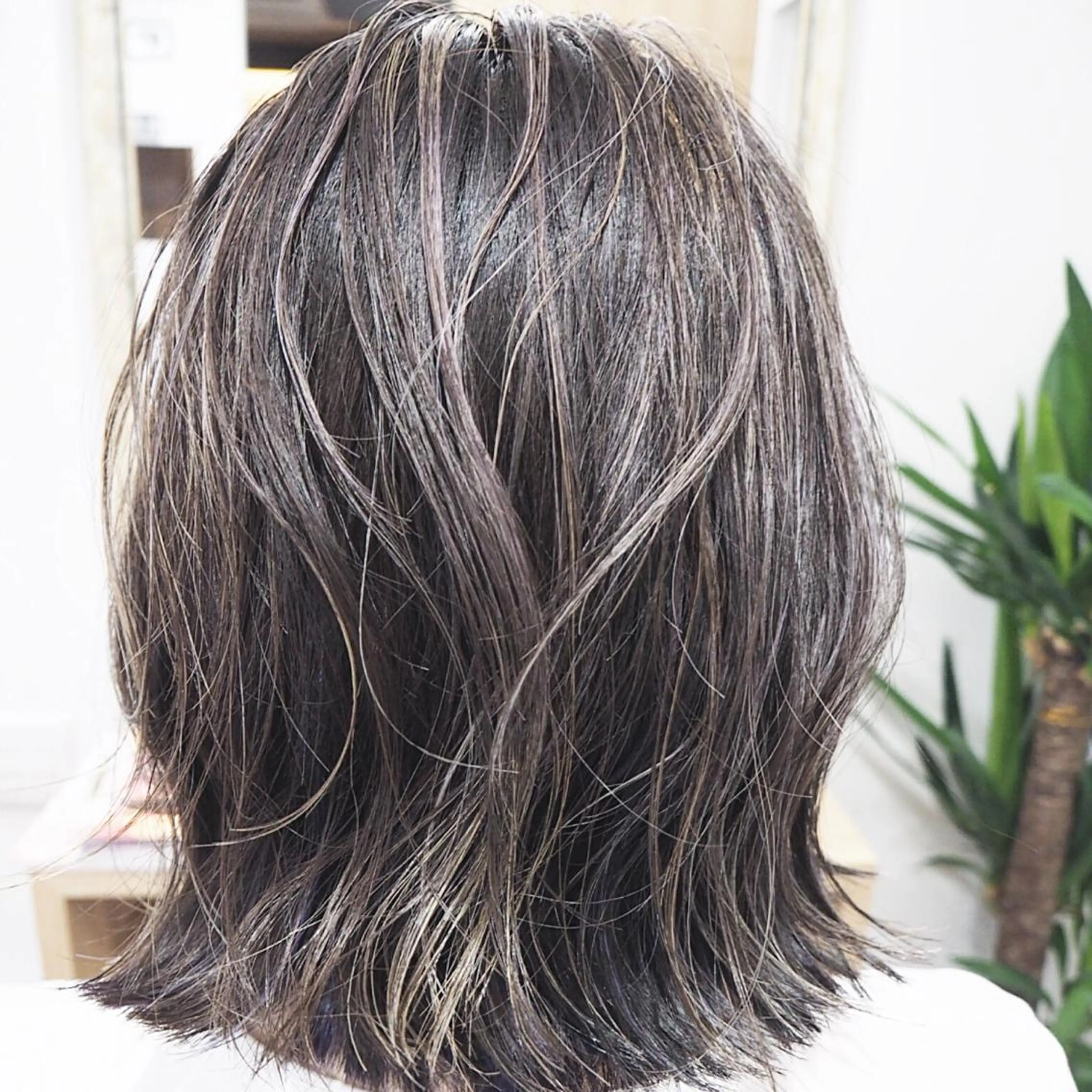 ミディアム ヘアカラー トリートメント HAIR&MAKE AXIS所属・土屋 貴章のヘアスタイル
