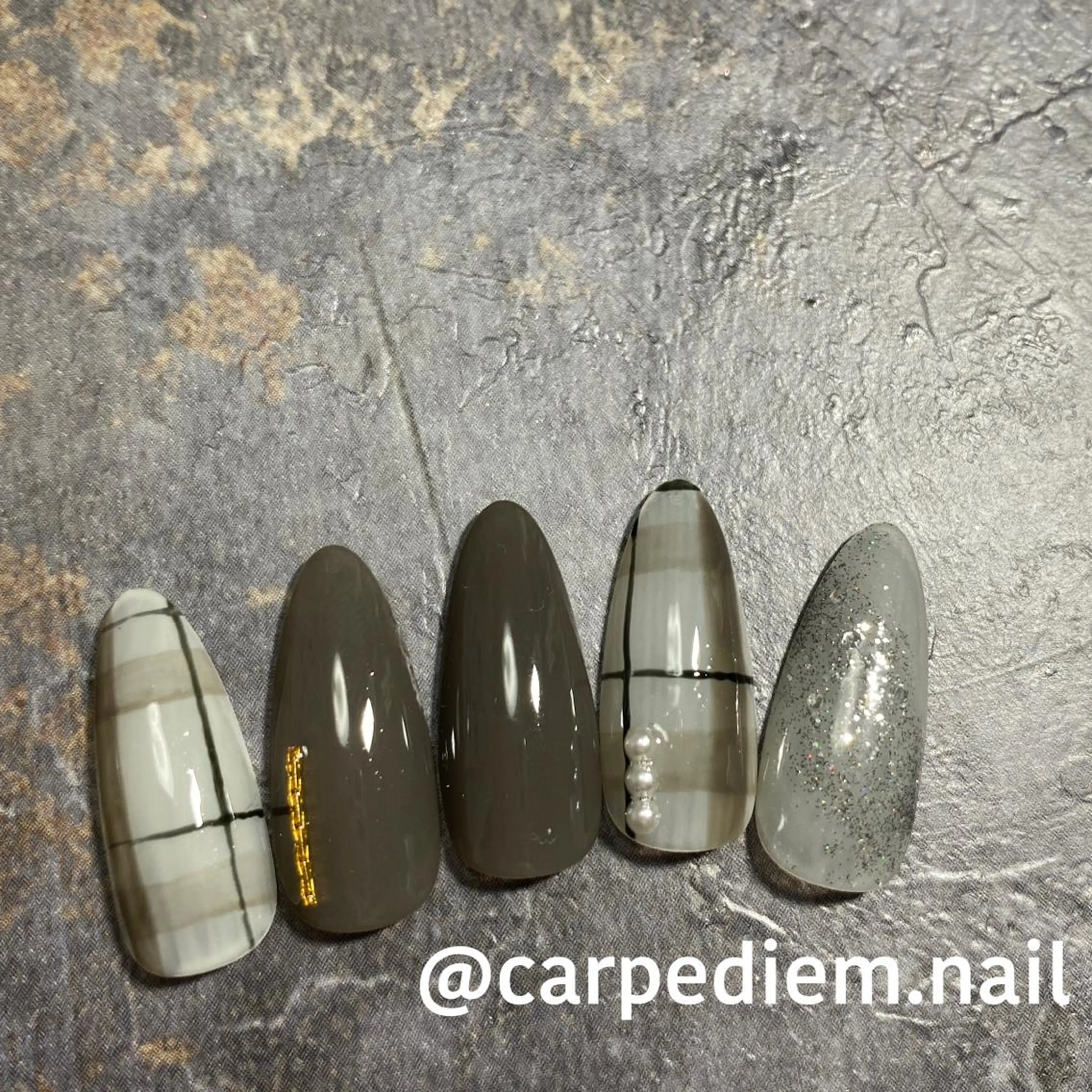 ネイル 城東区ネイルサロン carpediemのネイルデザイン