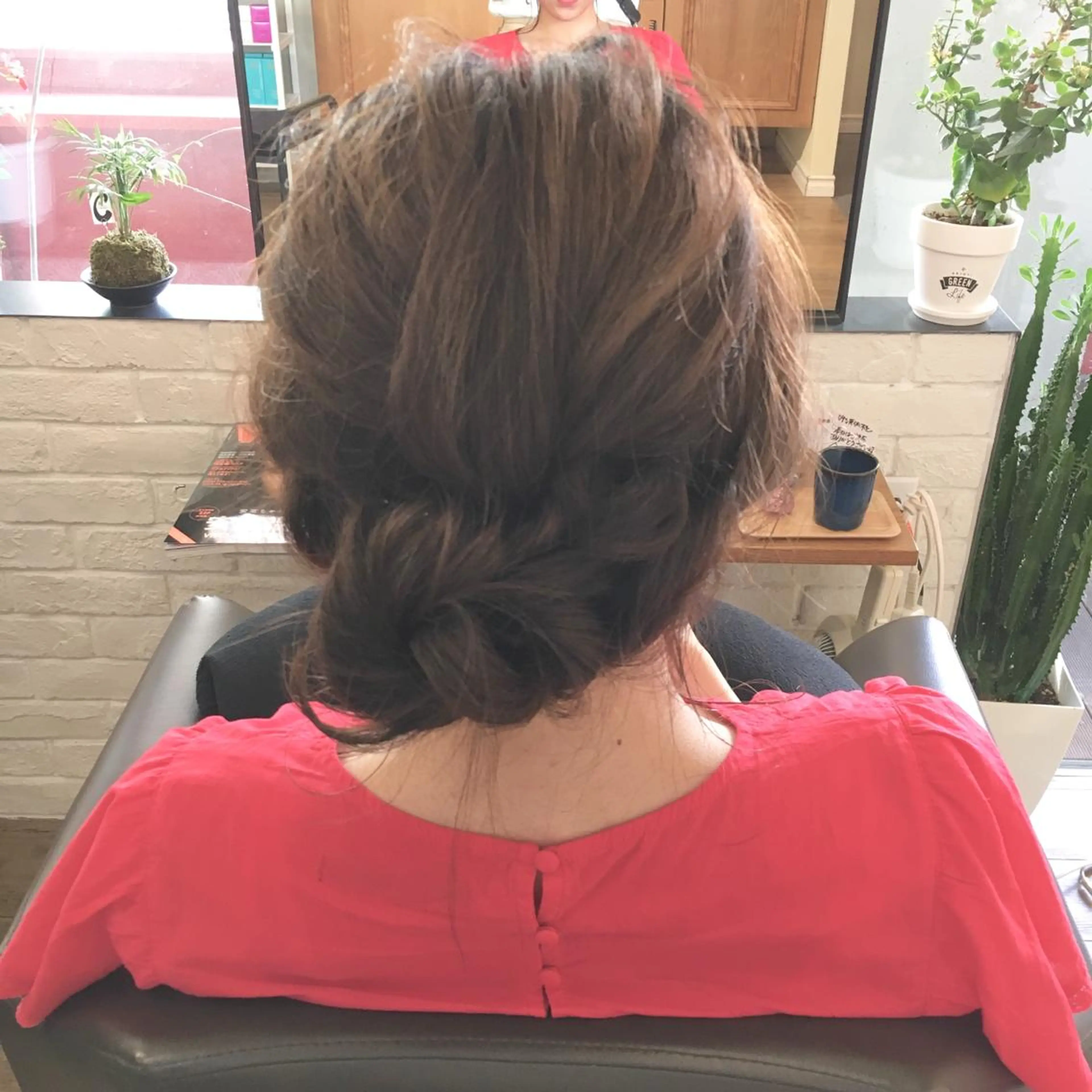 ミディアム カラー ヘアアレンジ 上川 美幸のヘアスタイル