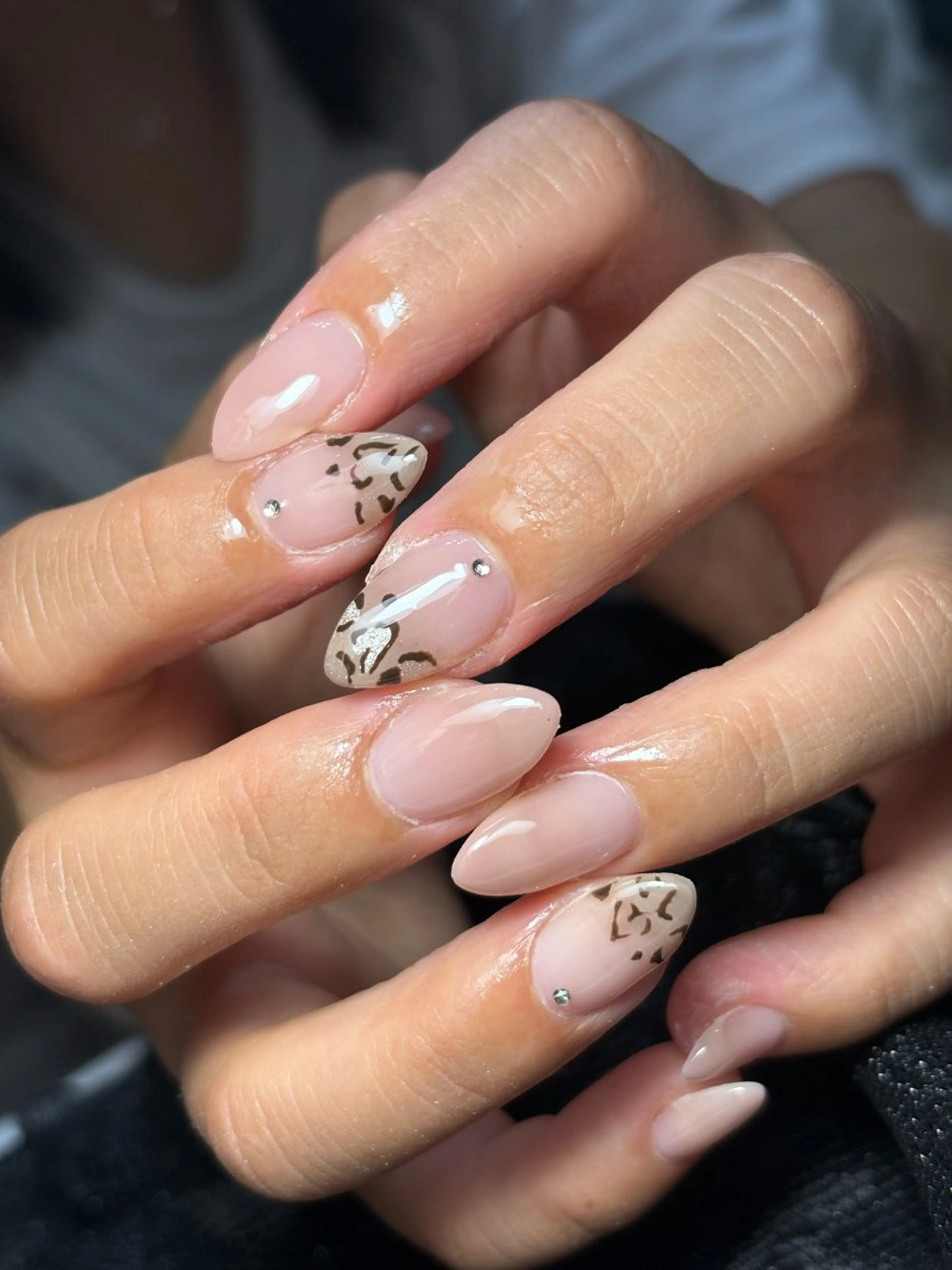 ネイル ハンドネイル フットネイル ✴︎ Delightのネイルデザイン