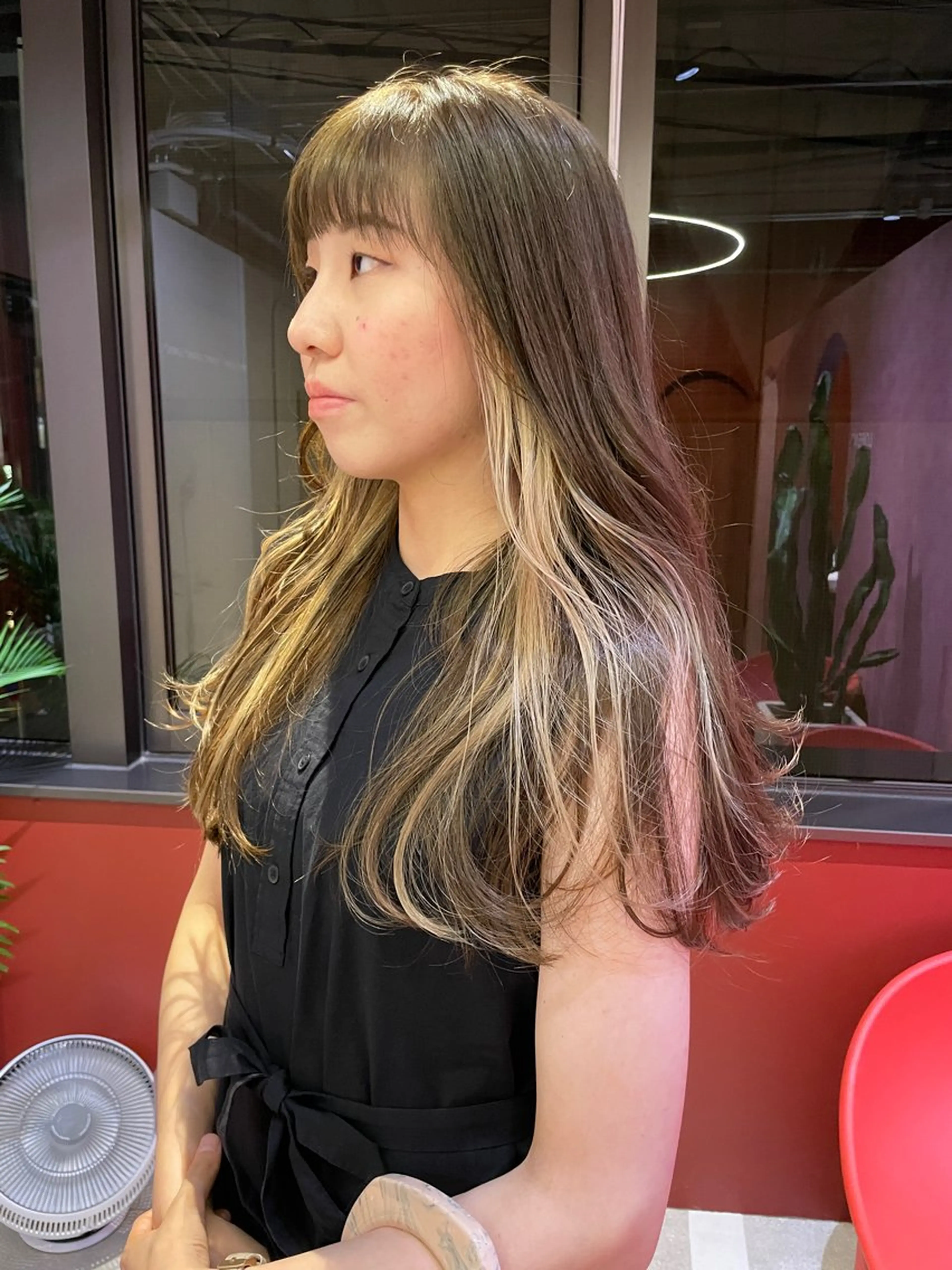 ロング カラー 🤍LOREN エリコ🌈のヘアスタイル