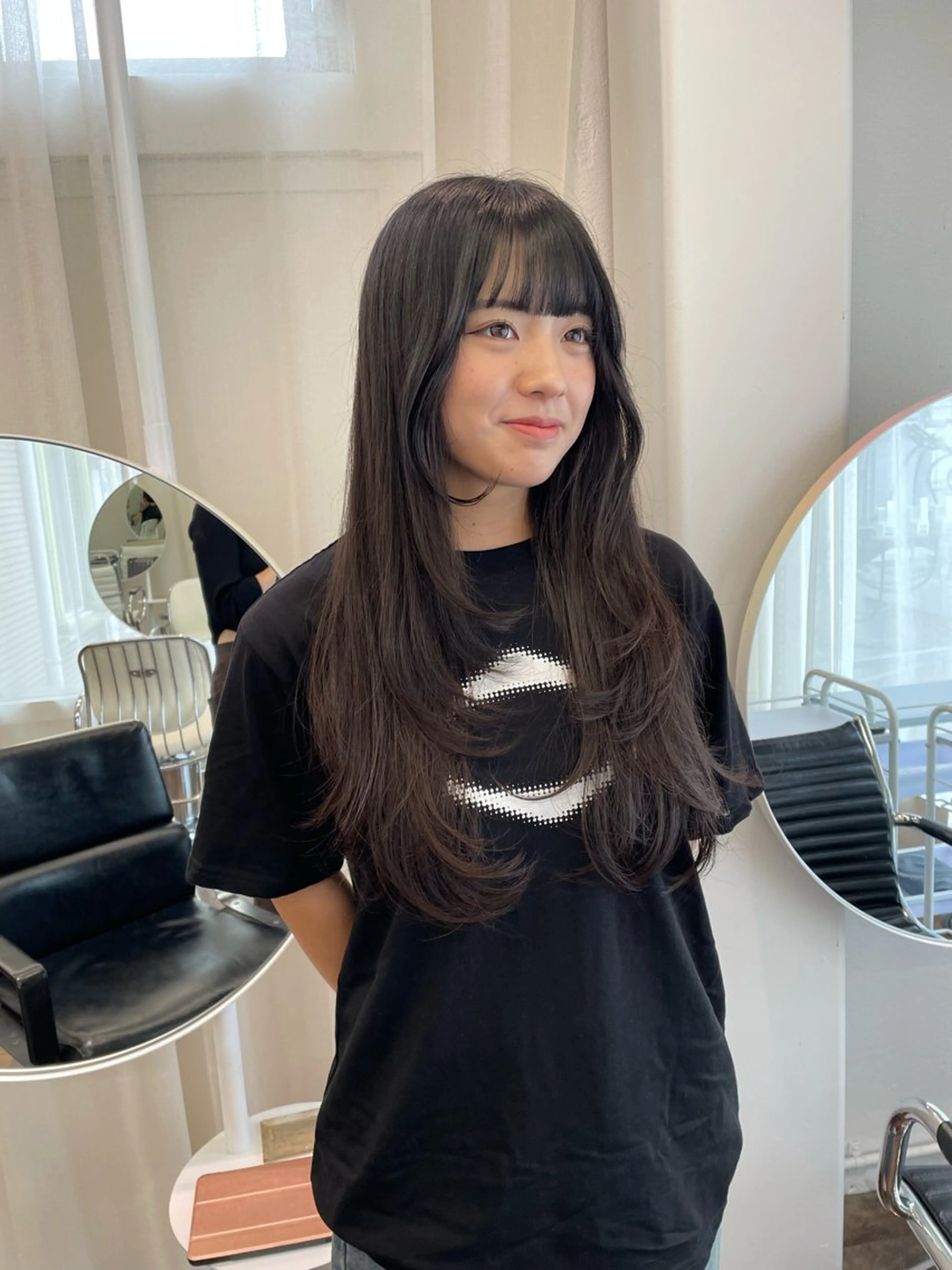 ロング カラー レイヤーカット カット ヘアカラー トリートメント レイヤーカット🎀 kanaのヘアスタイル