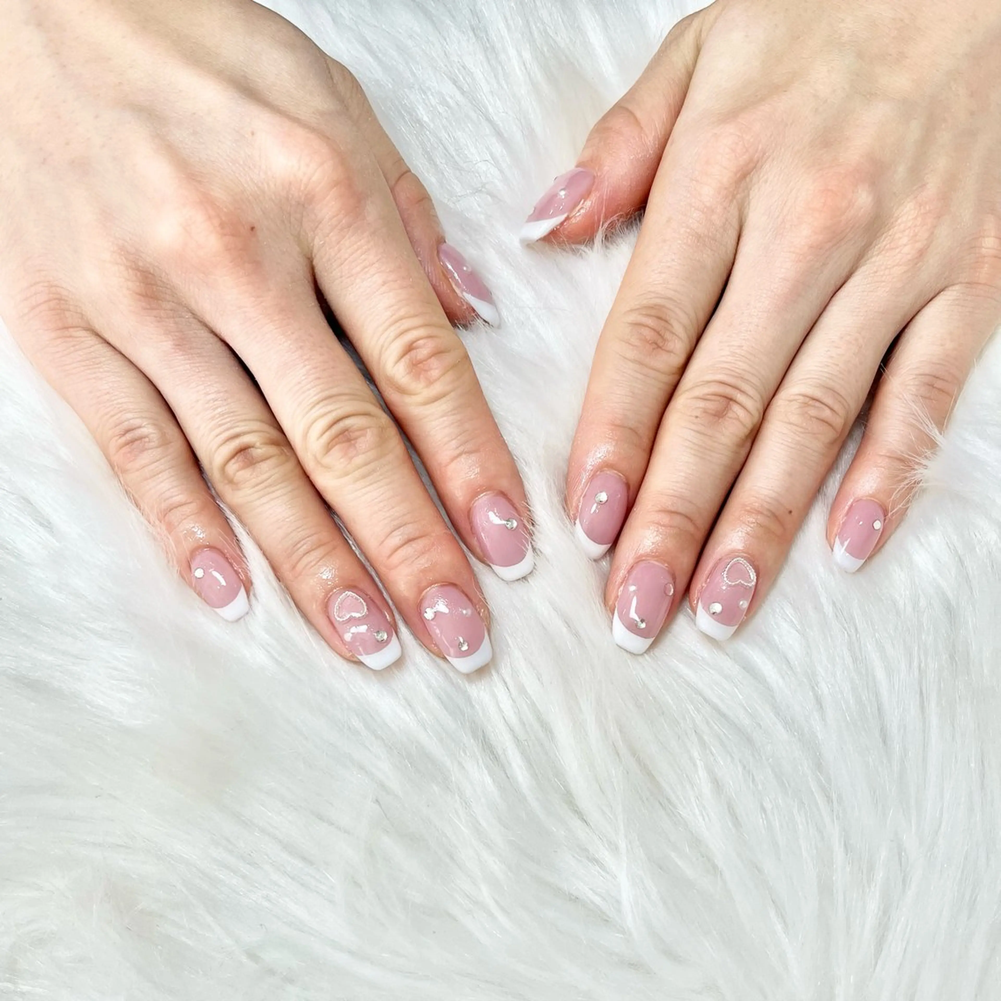 ネイル フレンチネイル ハンドネイル フットネイル nailsister ただのネイルデザイン