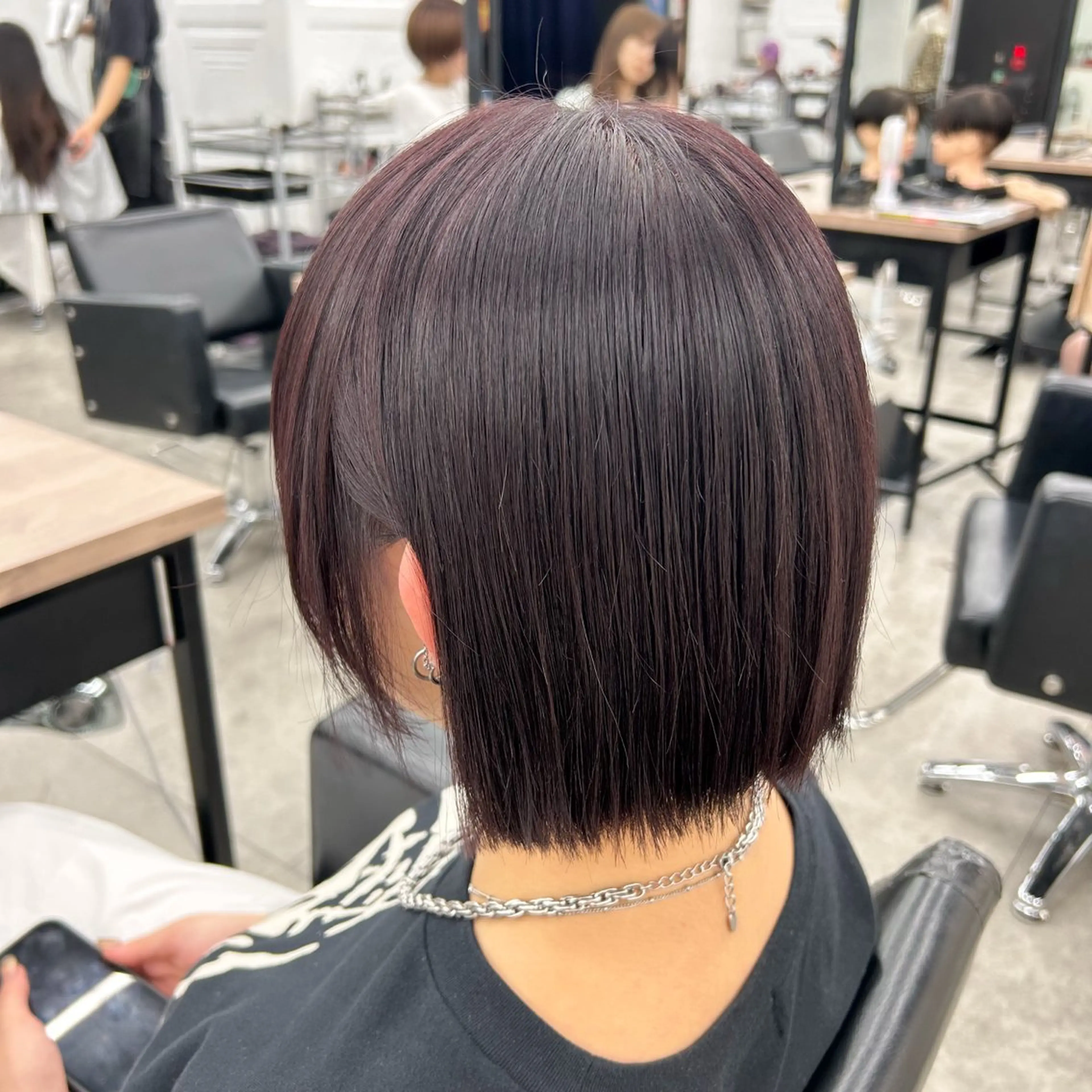 ショート カラー 💟艶カラー・トリー トメント/リサ🤍のヘアスタイル