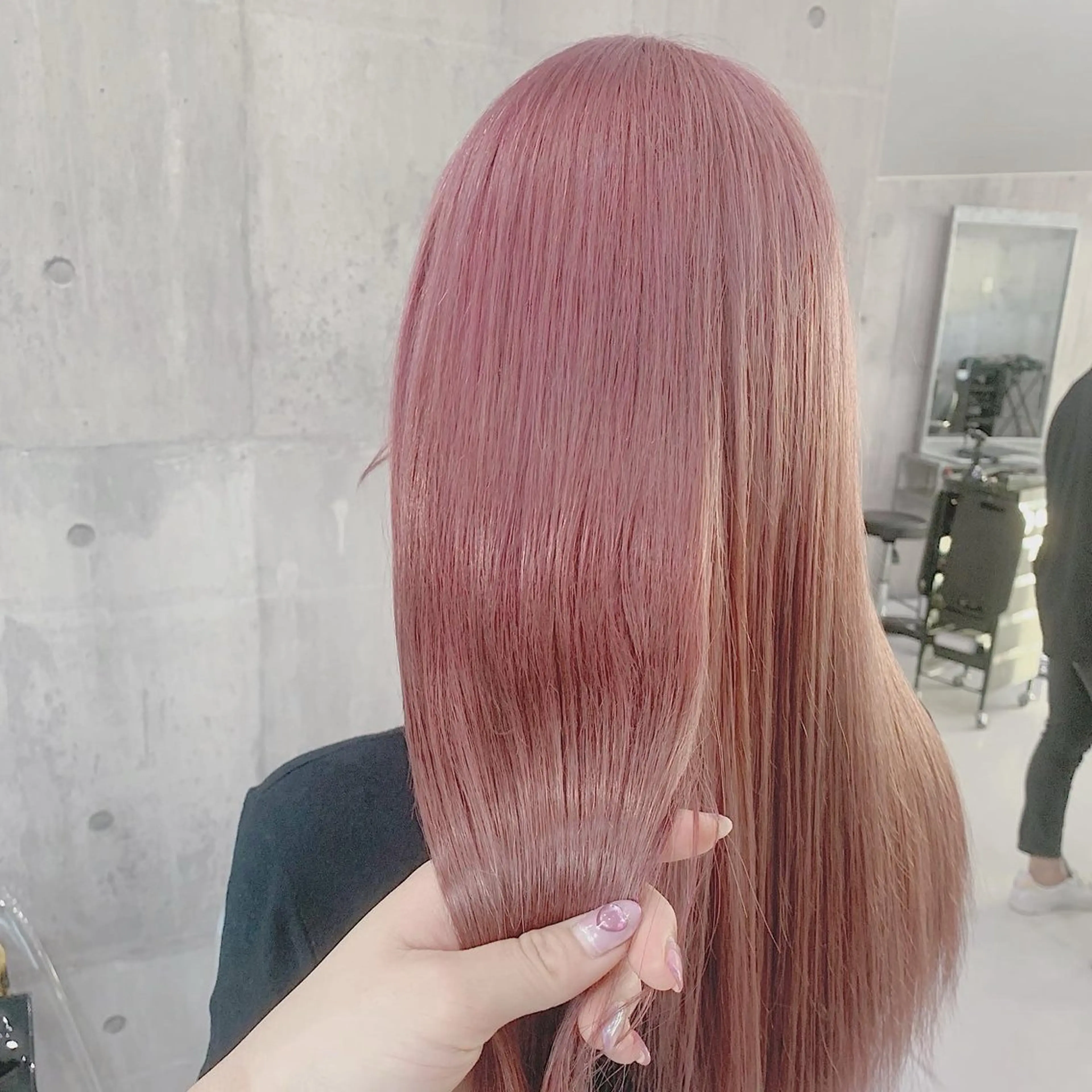ロング カラー ヘアアレンジ カット ヘアカラー 💕誰より可愛い💕 ピンク🎀YUUKAのヘアスタイル