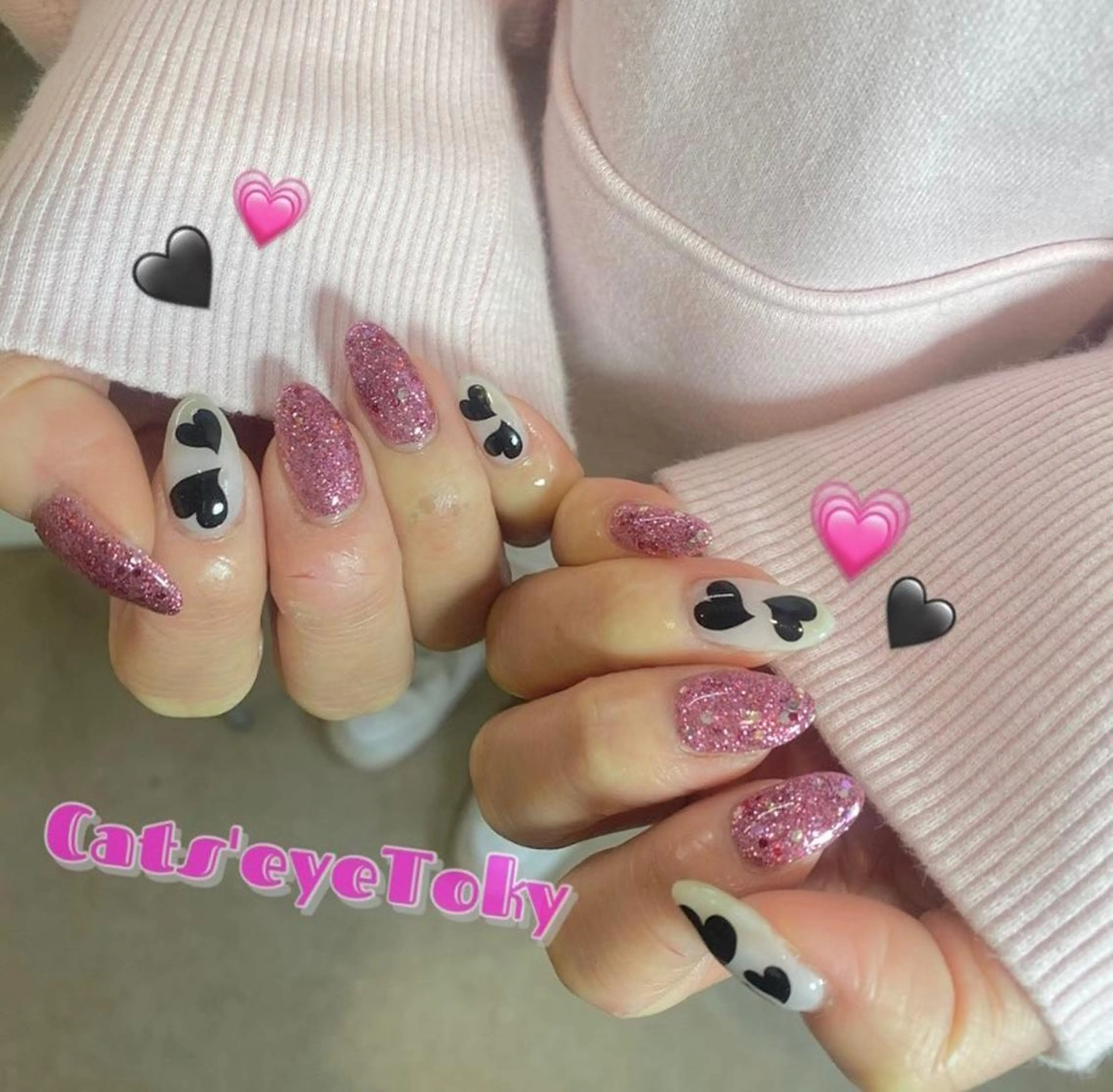 ネイル マツエク・マツパ バレンタイン Cat's eye TOKYO 新宿店のネイルデザイン