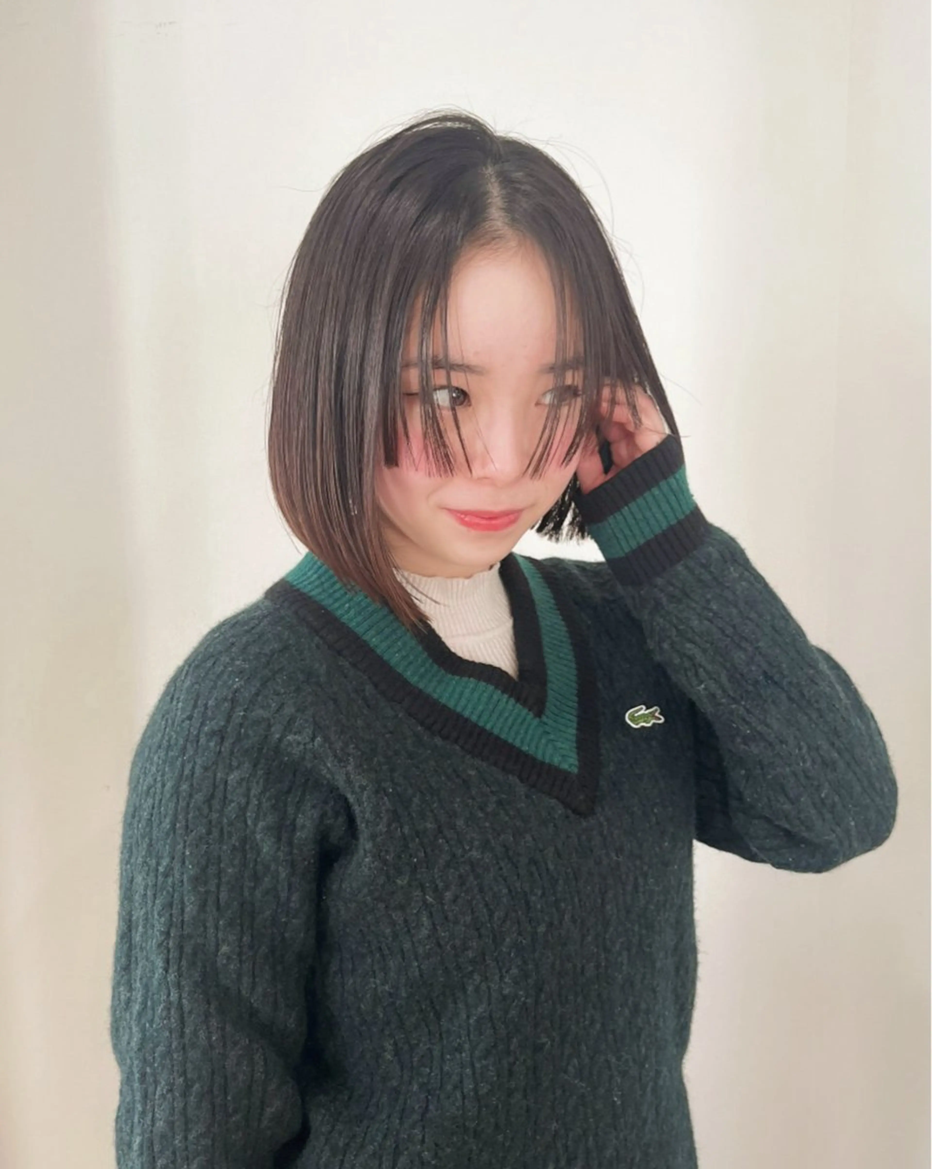 ショート 切りっぱなしボブ ボブ カット 義本 風佳のヘアスタイル