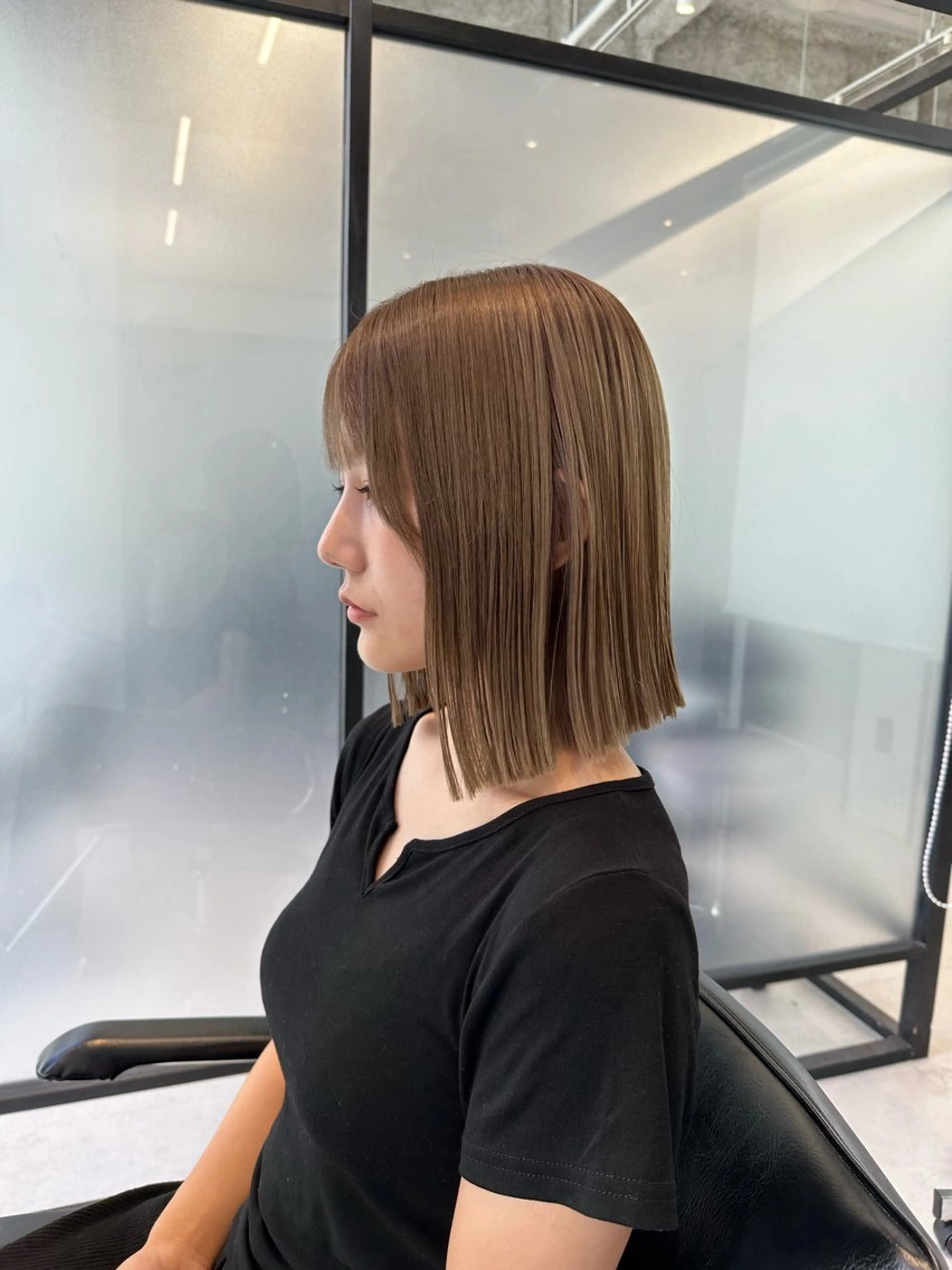 ミディアム ブリーチ毛にもできる 縮毛矯正OJIROのヘアスタイル