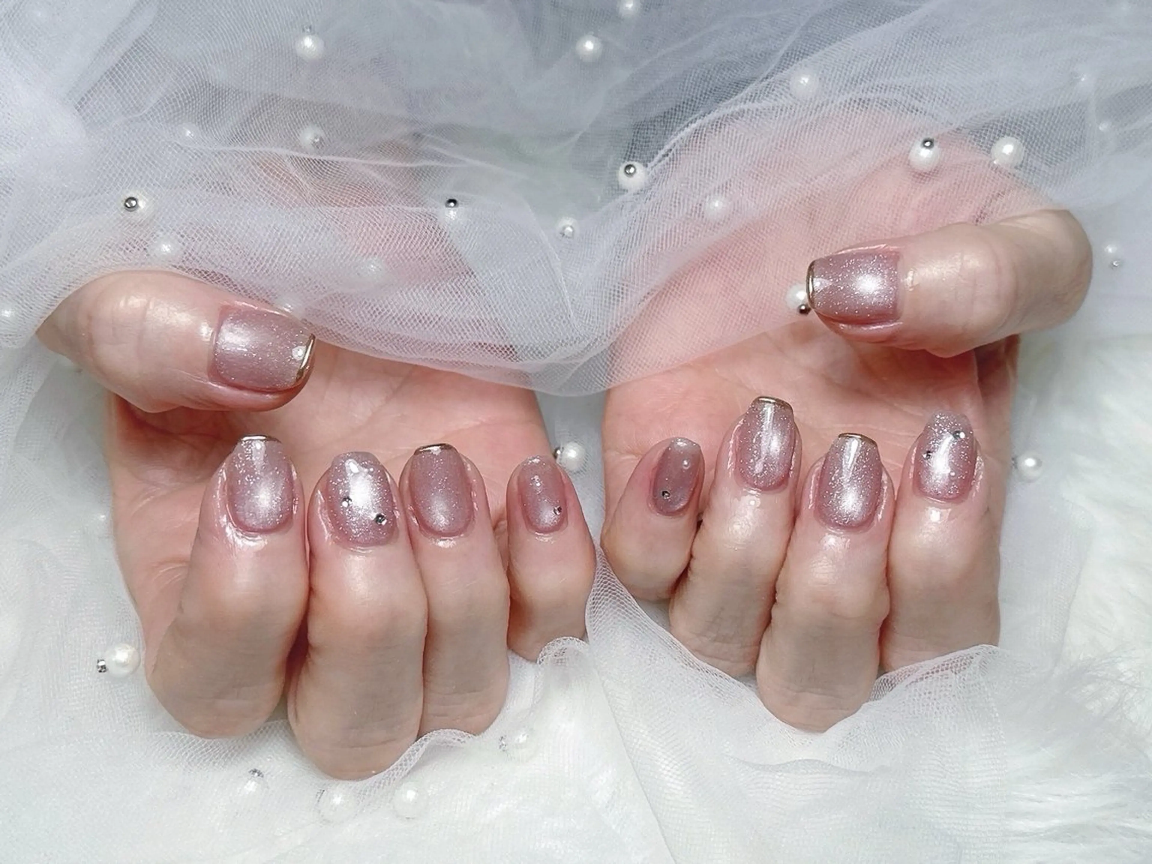 ネイル マグネットネイル ミラーネイル ハンドネイル 【Eclat ｴｸﾗ】nail＆beauty所属・Eclat〔ｴｸﾗ〕 MOEKA𝜗𝜚*のネイルデザイン