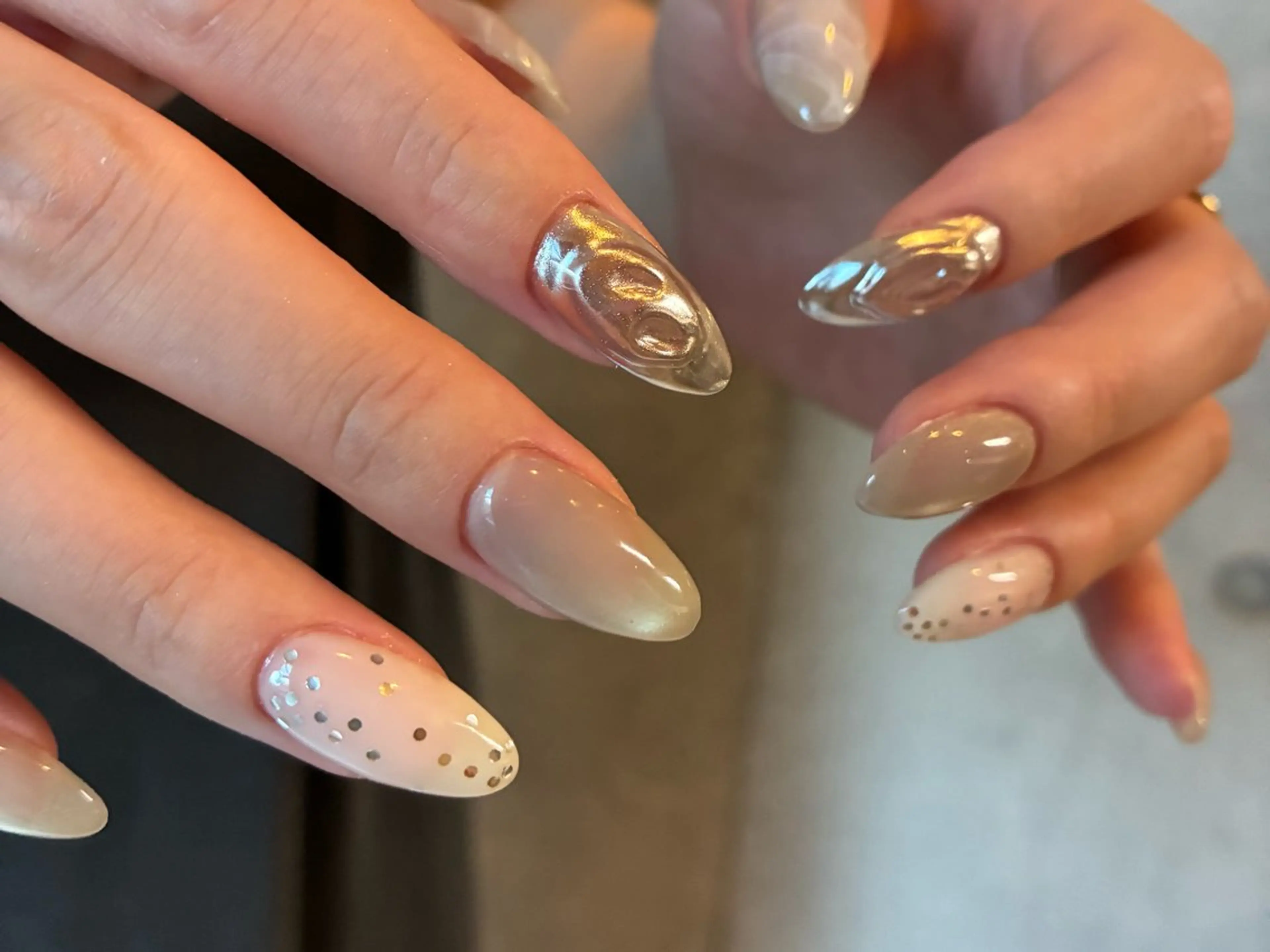 ネイル troja所属・hi nanaのネイルデザイン