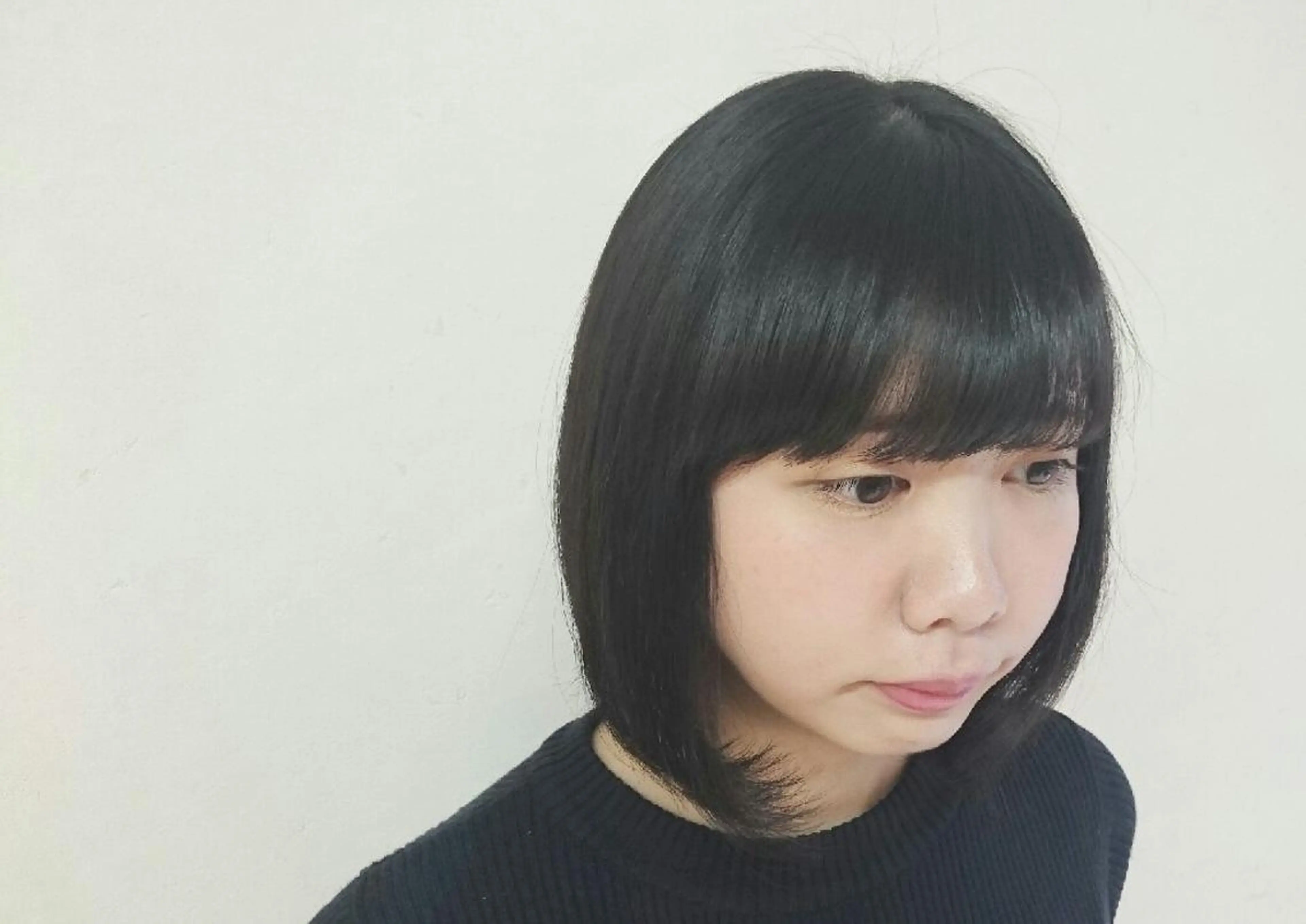 ショート ボブ 透明感ハイライト◎ 伊藤夏海のヘアスタイル