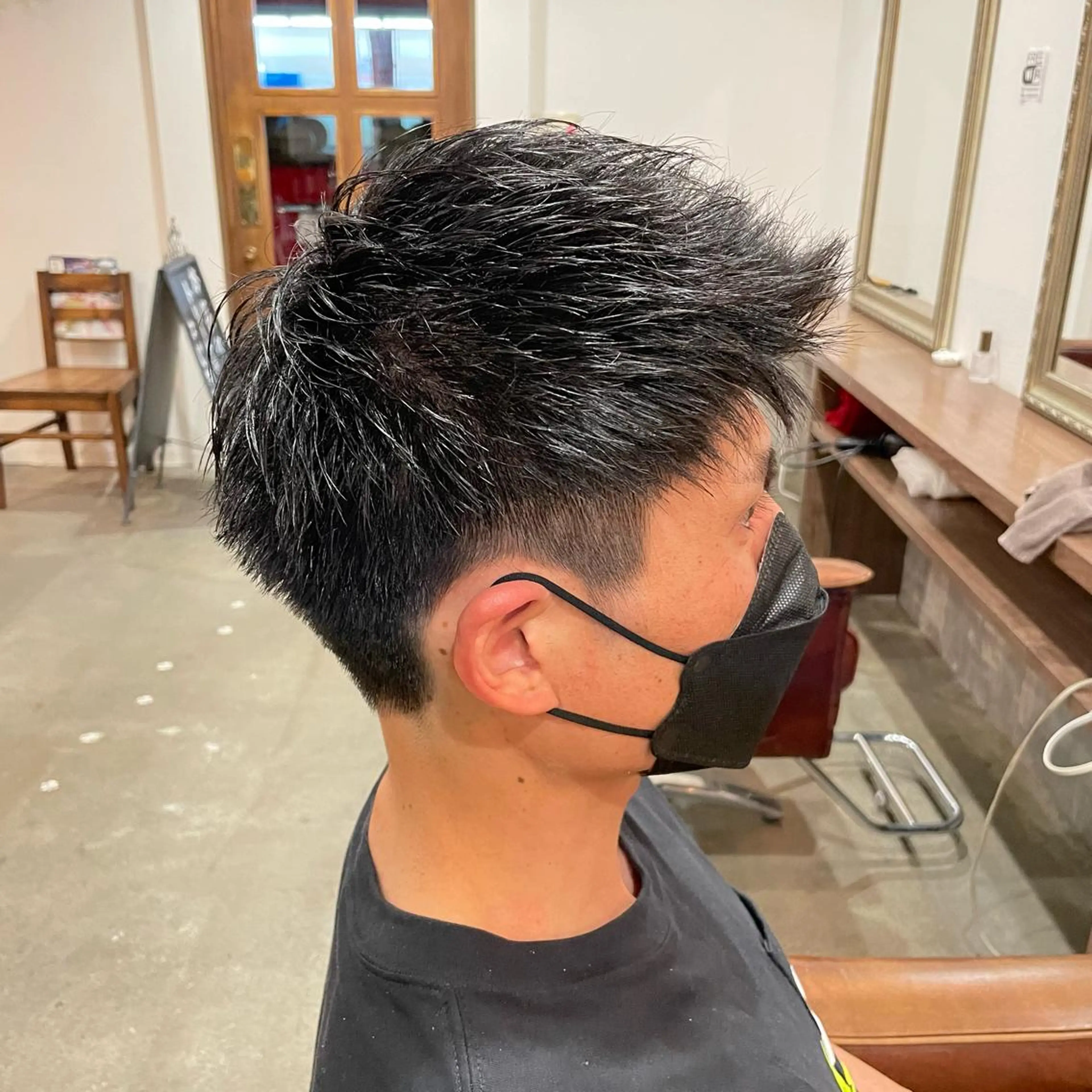 ショート メンズ モヒカン 渡邉 聖希のヘアスタイル