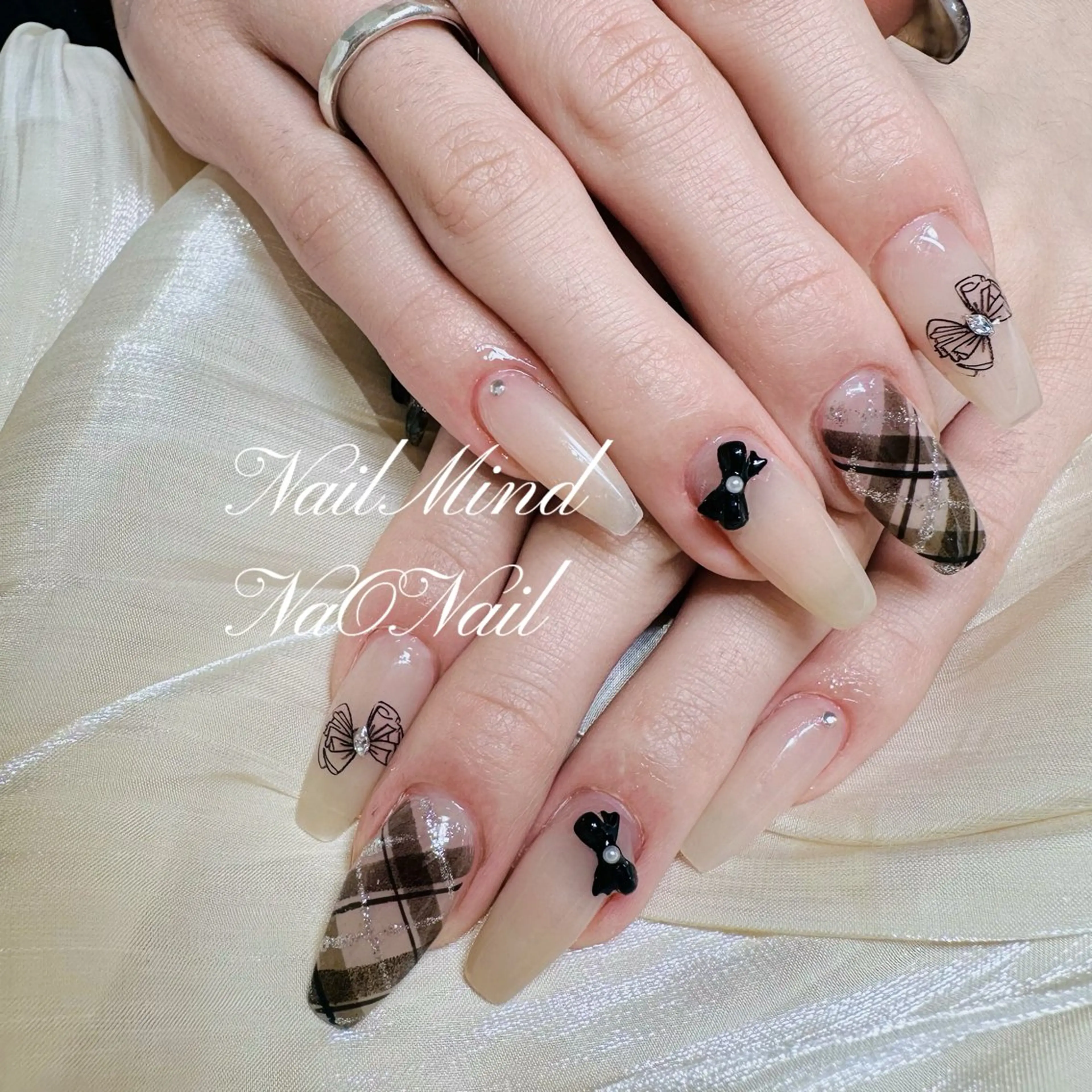 ネイル ハンドネイル Nail Mind (NaONail）のネイルデザイン