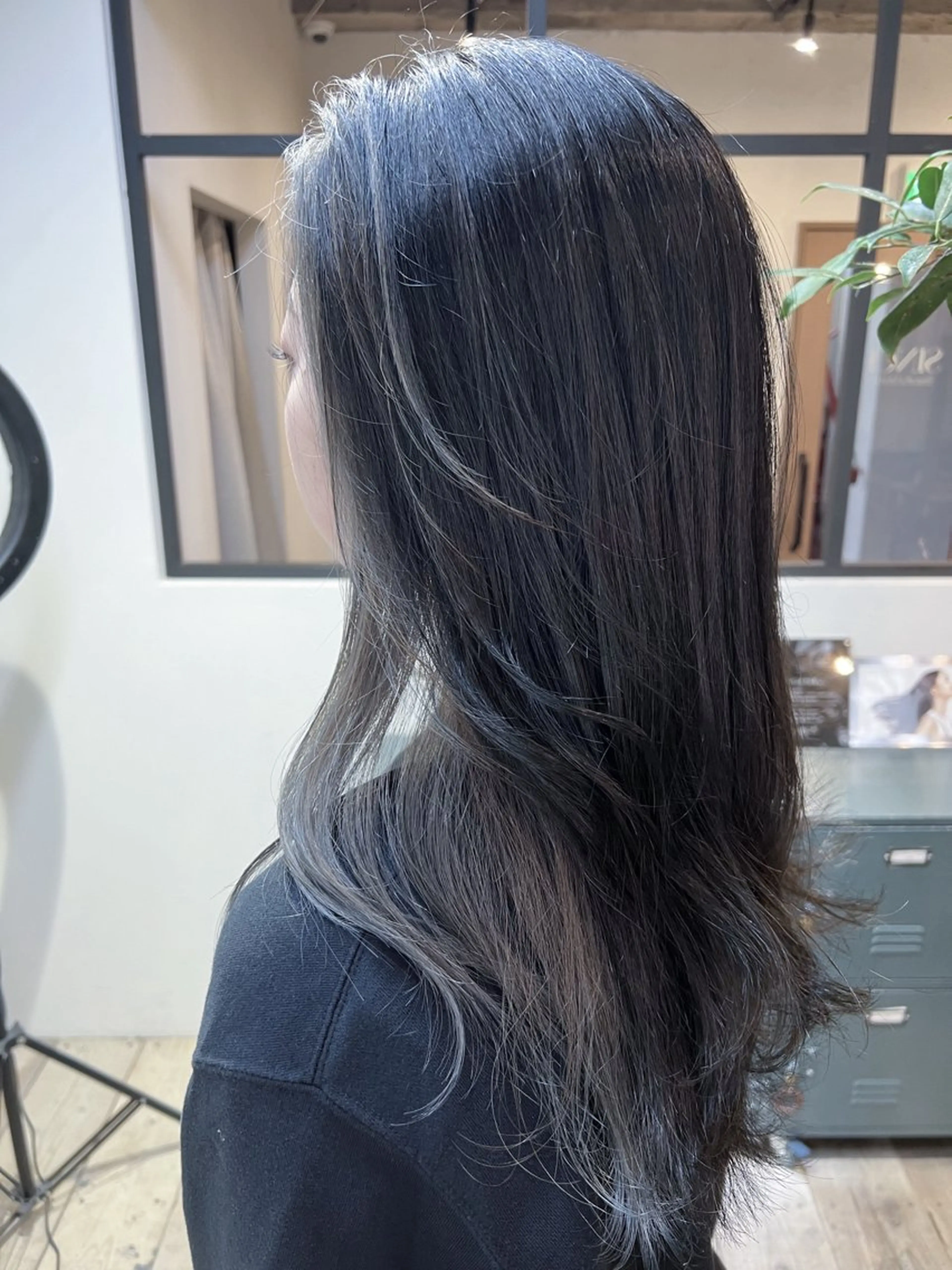 ロング カラー グレージュ インナーカラー カット ヘアカラー トリートメント 髪質改善/艶髪カラー 関野文也のヘアスタイル
