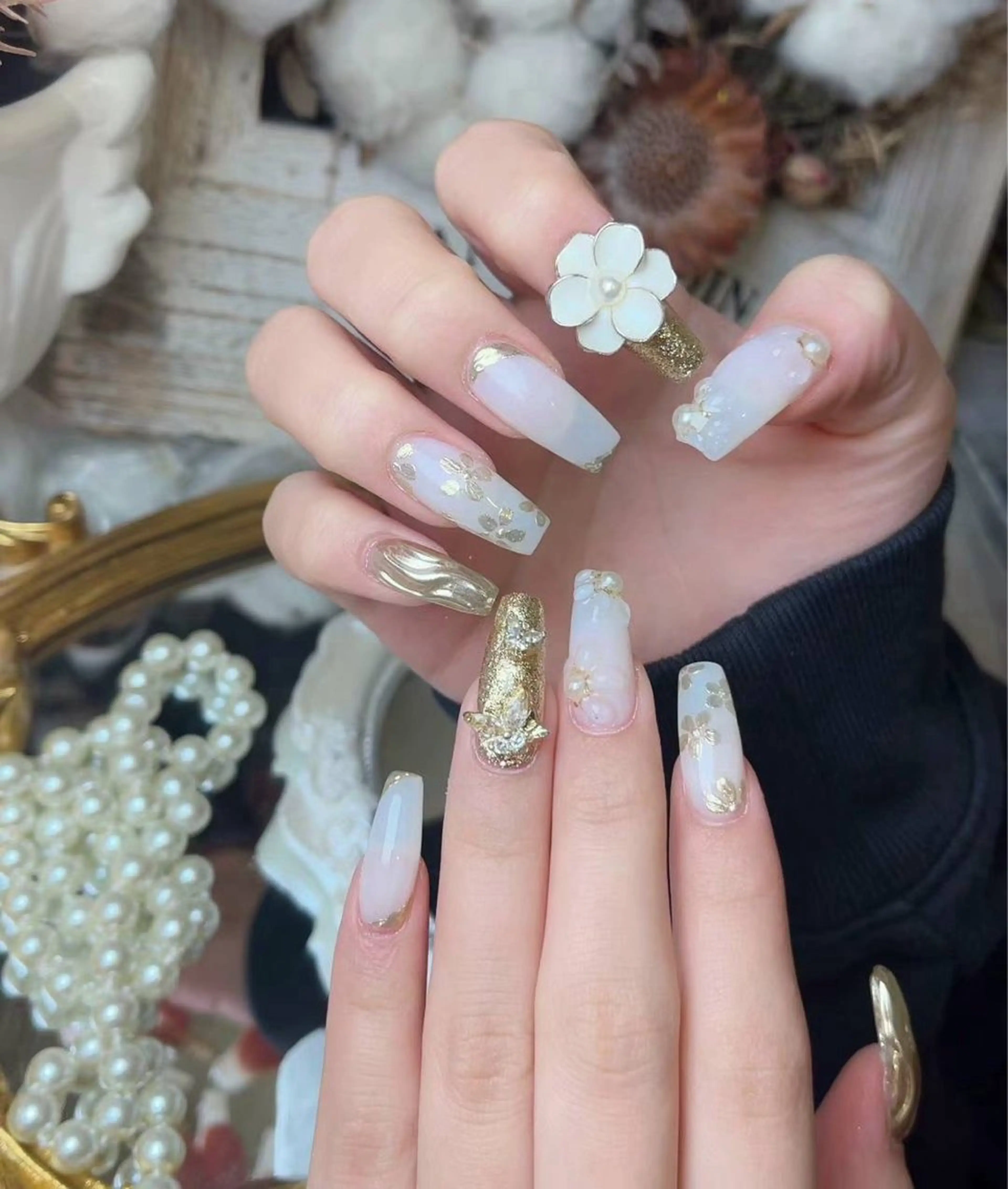 ネイル アートネイル フラワーネイル フットネイル ジェルネイル キラキラネイル Babarla nailのネイルデザイン