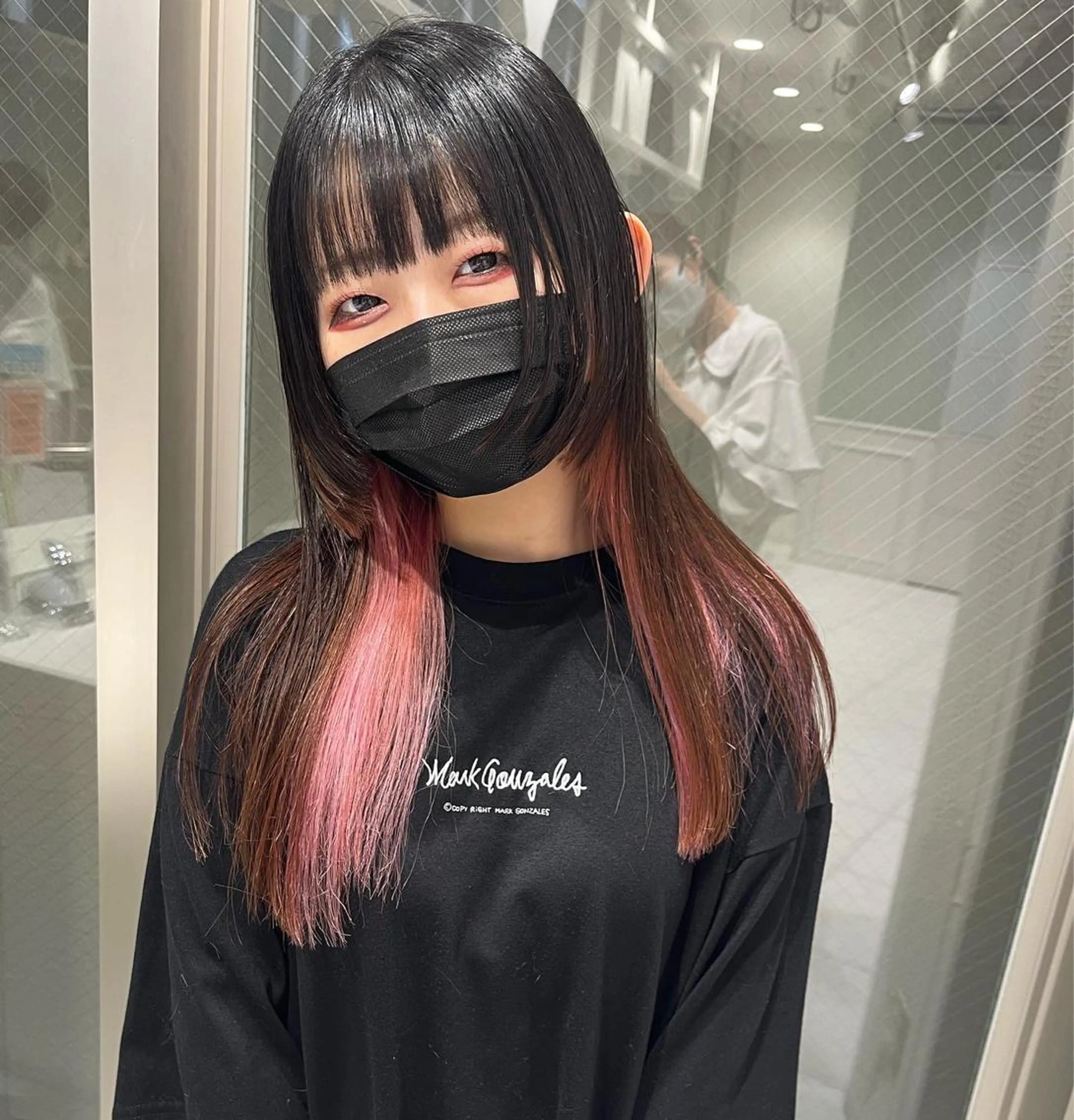 ロング ロング ウルフカット ウルフカット／吉村 桃子のヘアスタイル