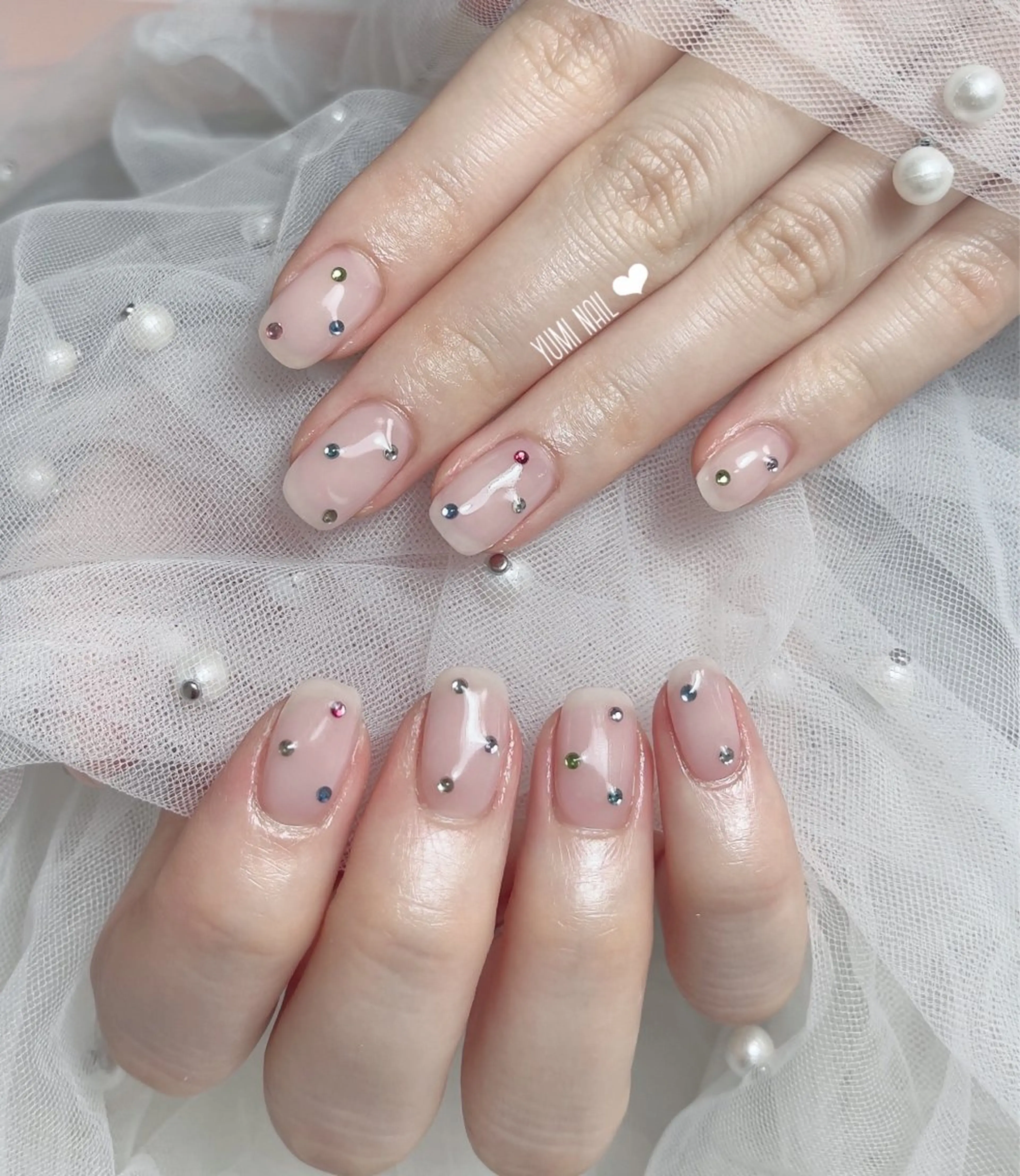 ネイル ハンドネイル 𝐲𝐮𝐦𝐢🎀 デザイン長さ出し専門のネイルデザイン