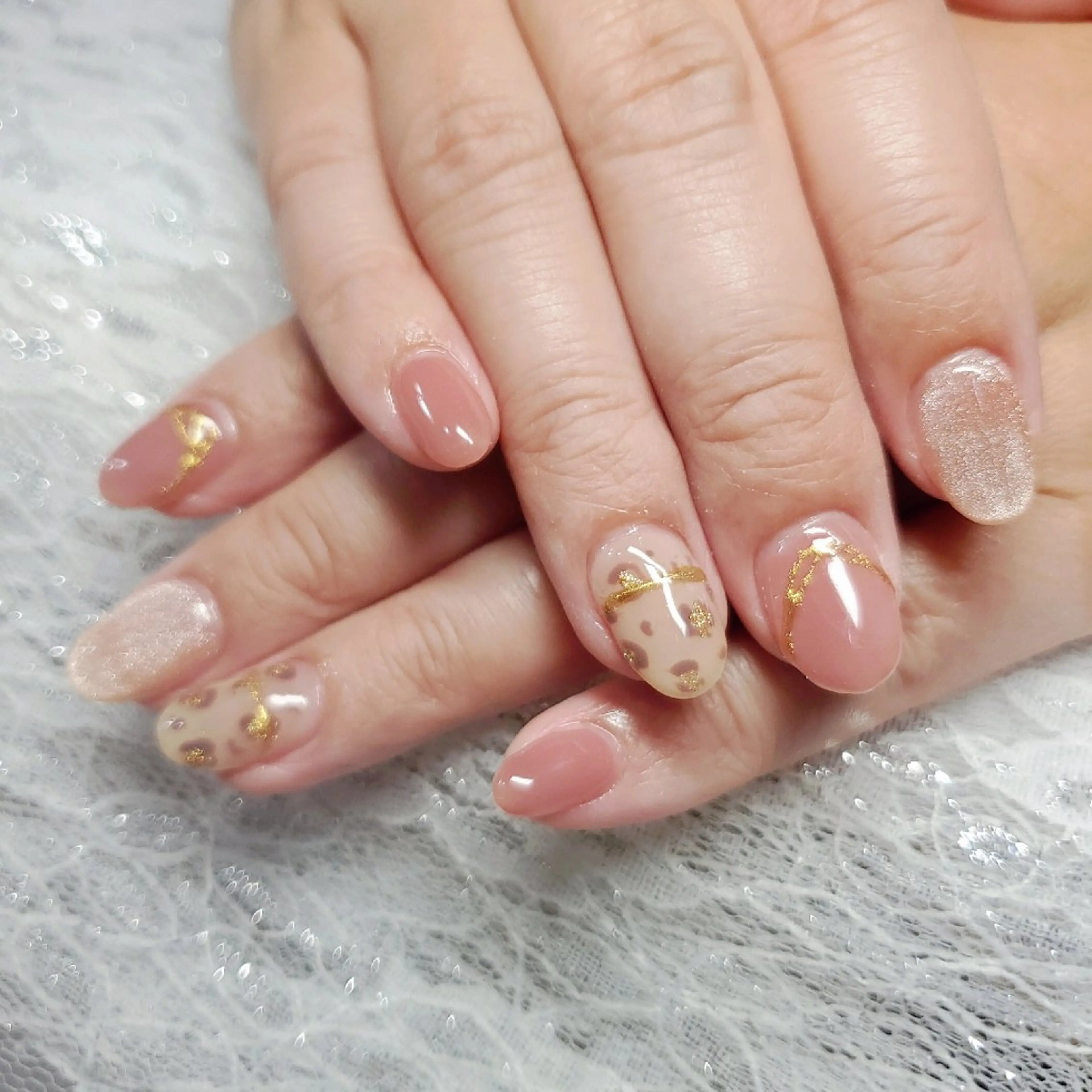 ネイル アニマル柄 ピンク ハンドネイル ネイルサロンベルティ .ひとみのネイルデザイン