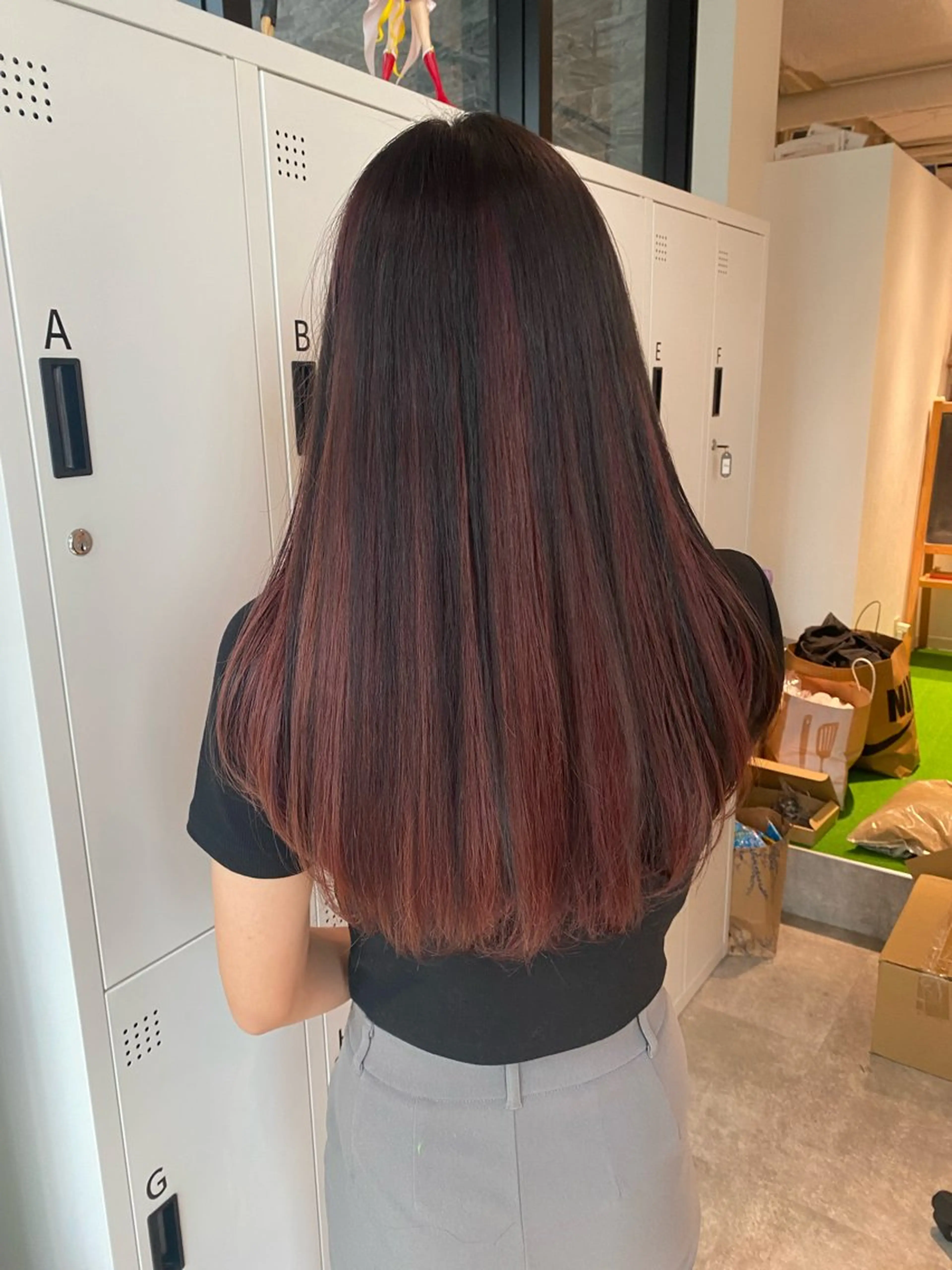ロング カラー デザインカラー ピンクカラー カット オスズ 🎀´-のヘアスタイル