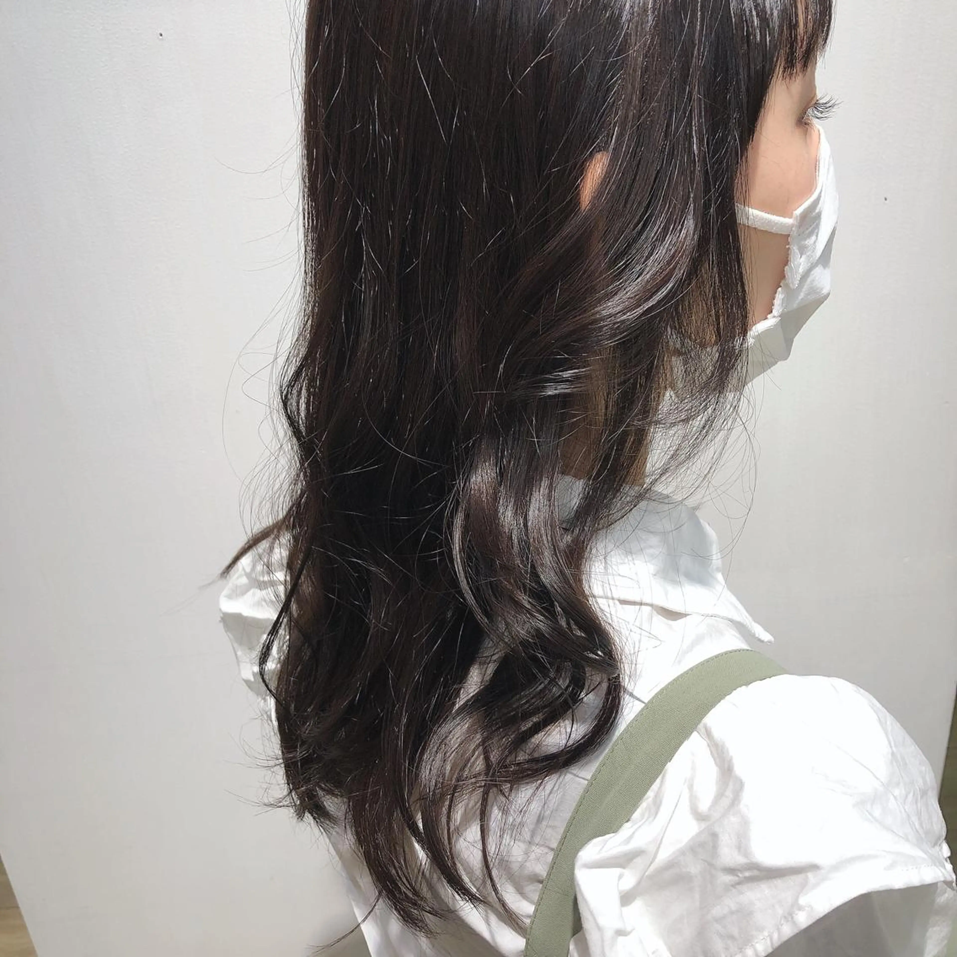 ロング カラー アッシュ オリーブアッシュ こだわりカラー🕊️ 坪井美南🌼のマツエク・マツパデザイン