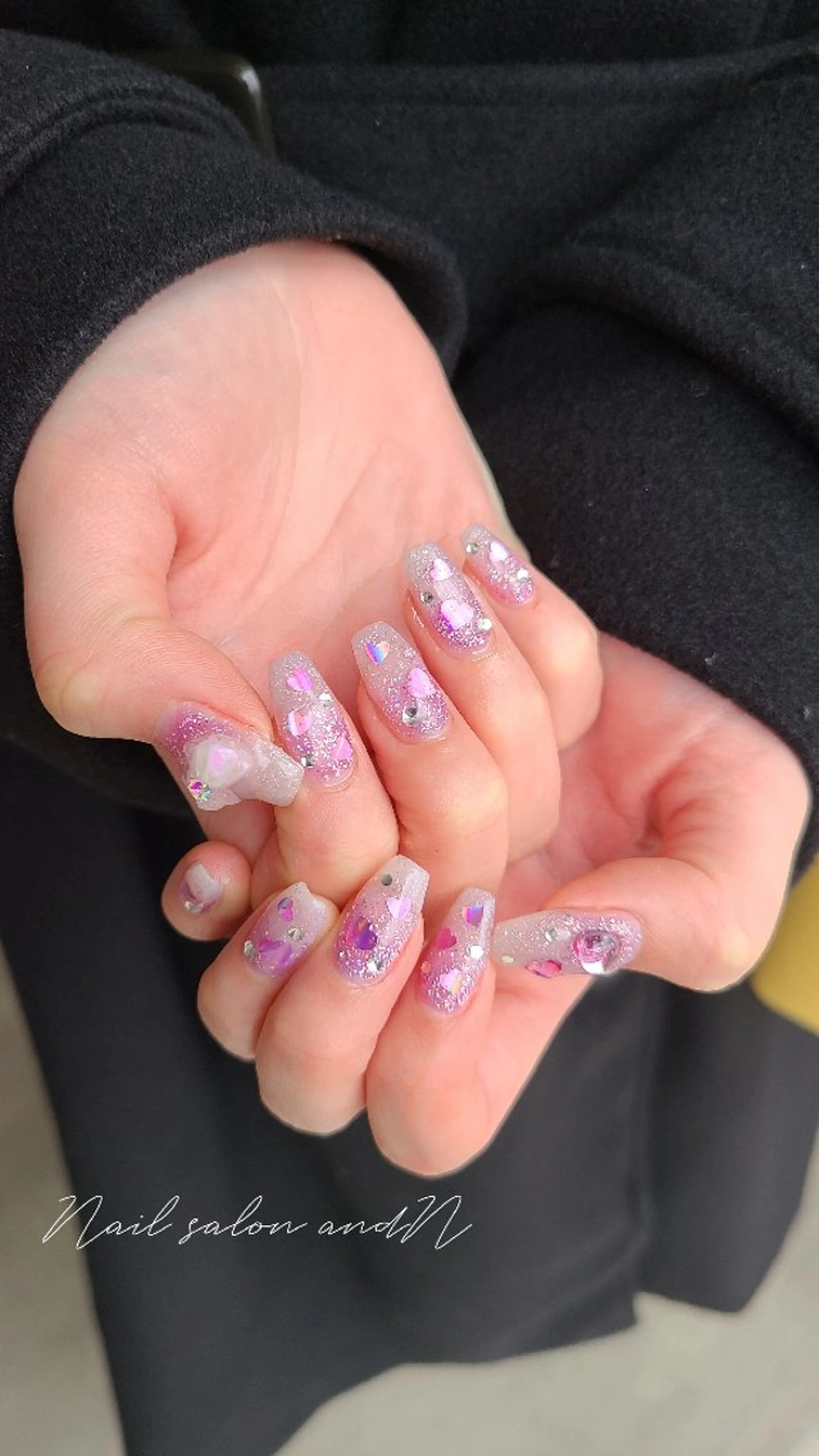 ネイル and Nのネイルデザイン