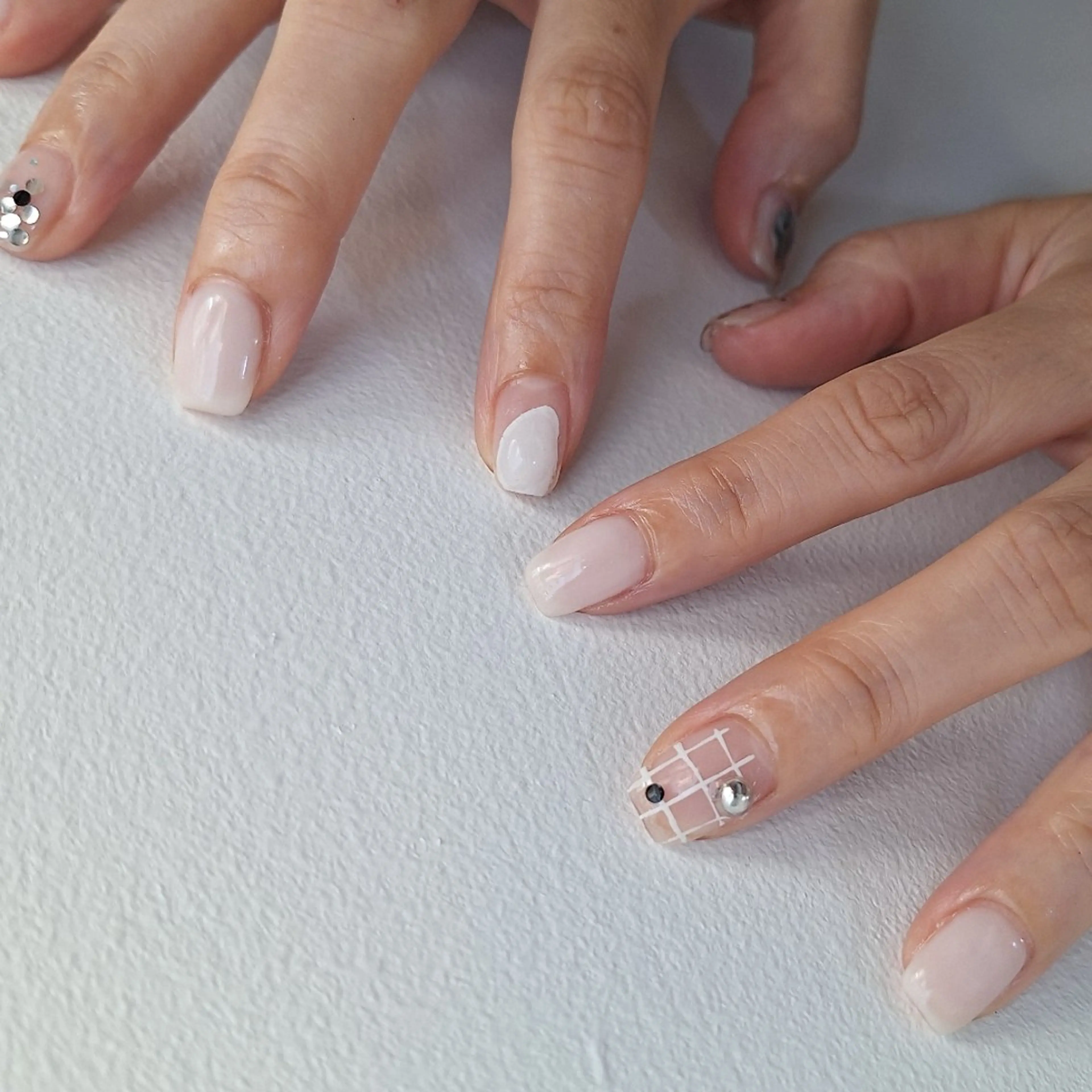 ネイル ハンドネイル nailstudio eviz仙台店のネイルデザイン