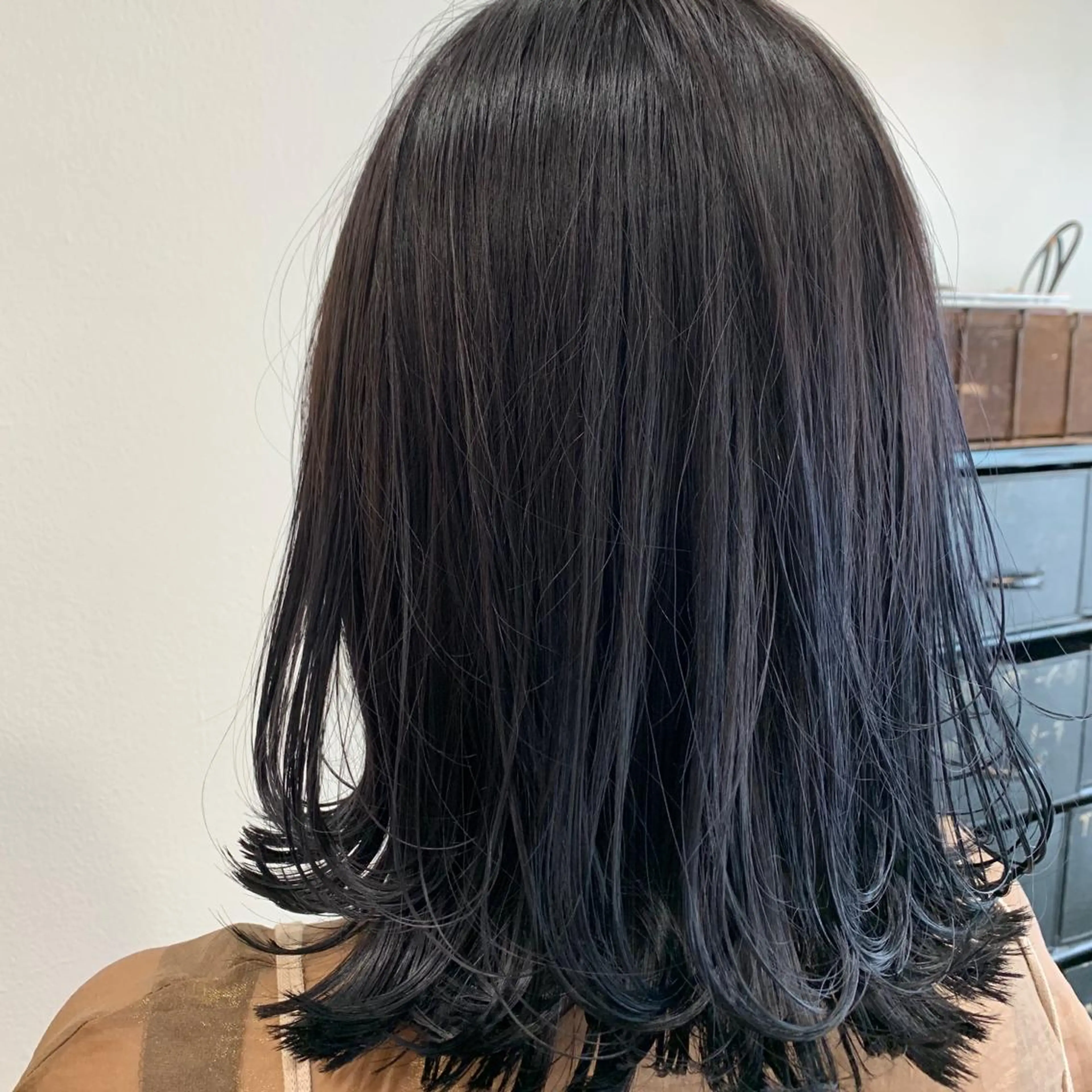 ミディアム カラー ヘアアレンジ ネイビーカラー 山崎 澪 レイヤーカット/大宮のヘアスタイル