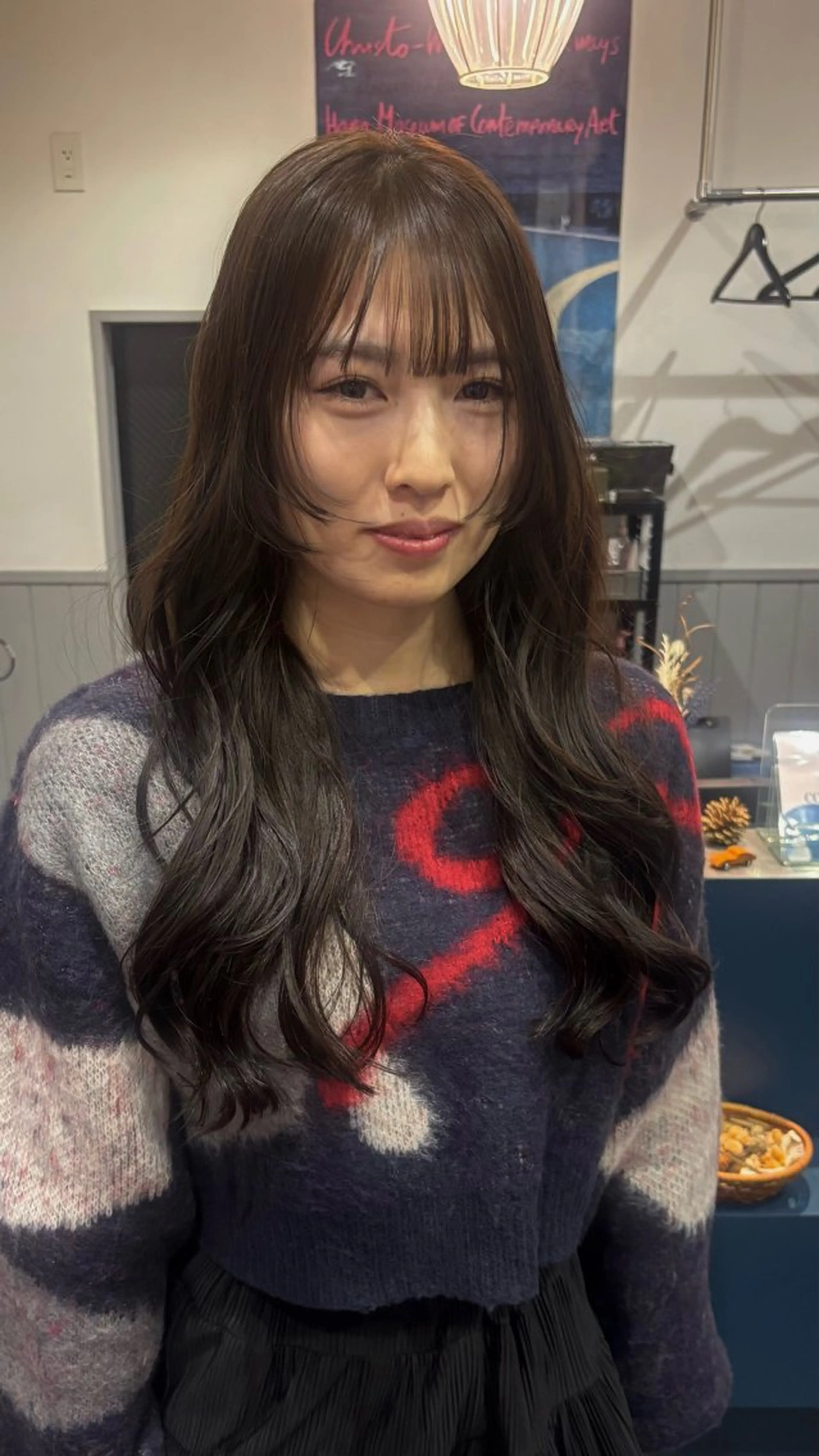 ロング 顔周りカット レイヤーカット カット ヘアカラー LA PENSEE BRUN所属・大久保 桃夏のヘアスタイル