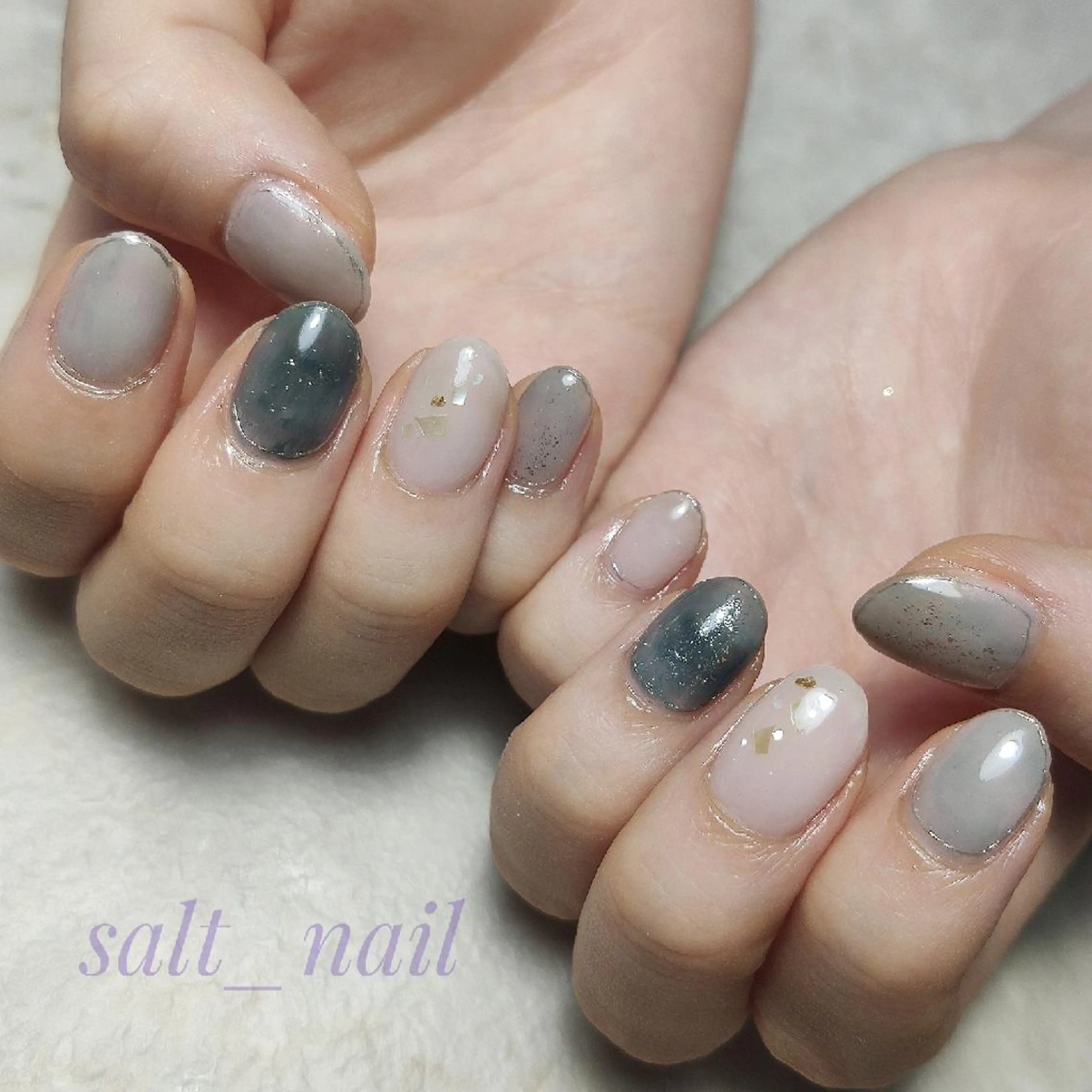 ネイル ミラーネイル ニュアンスネイル ハンドネイル 個人サロン saltnailのネイルデザイン