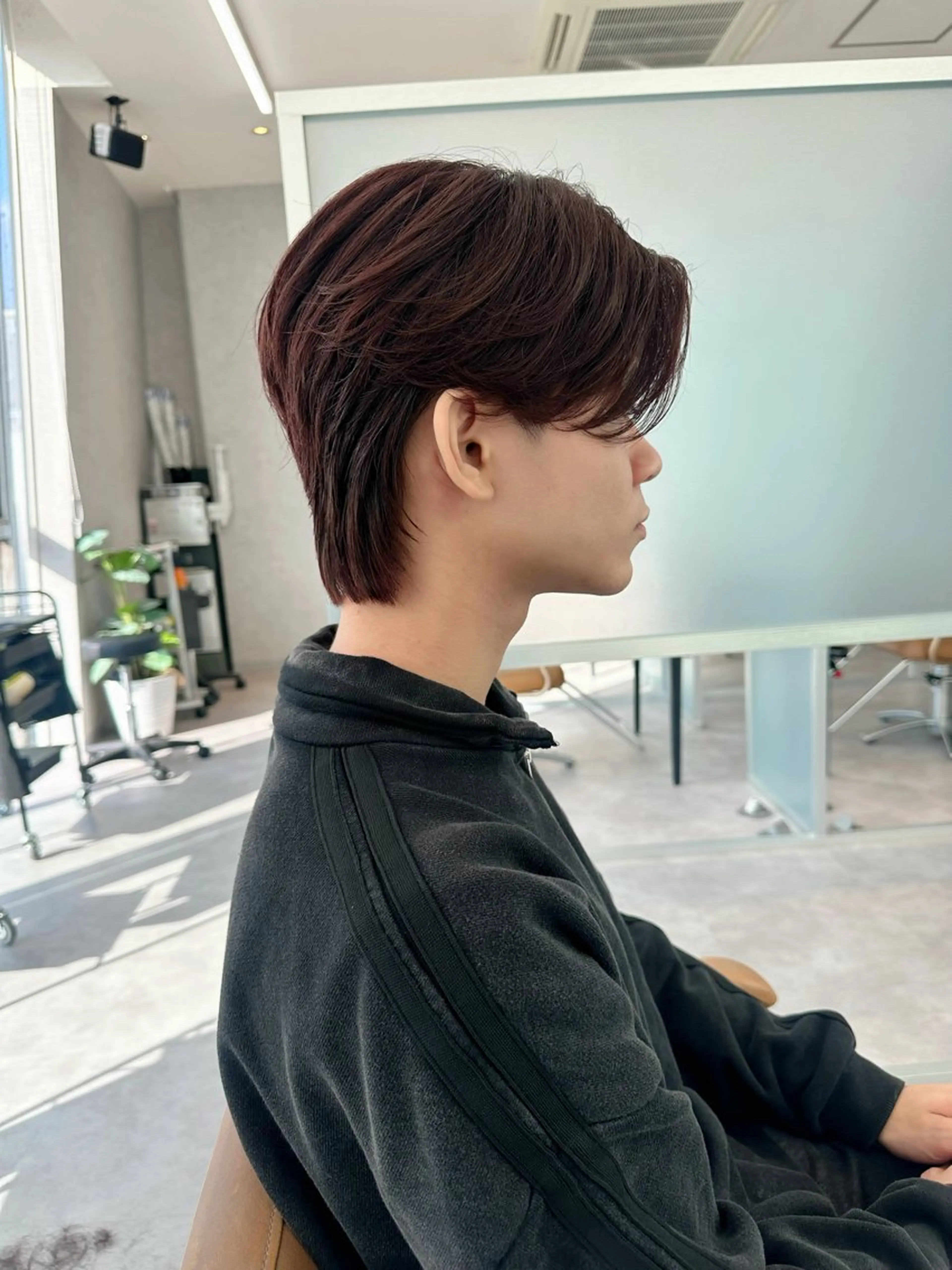 ミディアム カラー メンズ センターパート カノン/メンズカット /ダウンパーマのヘアスタイル