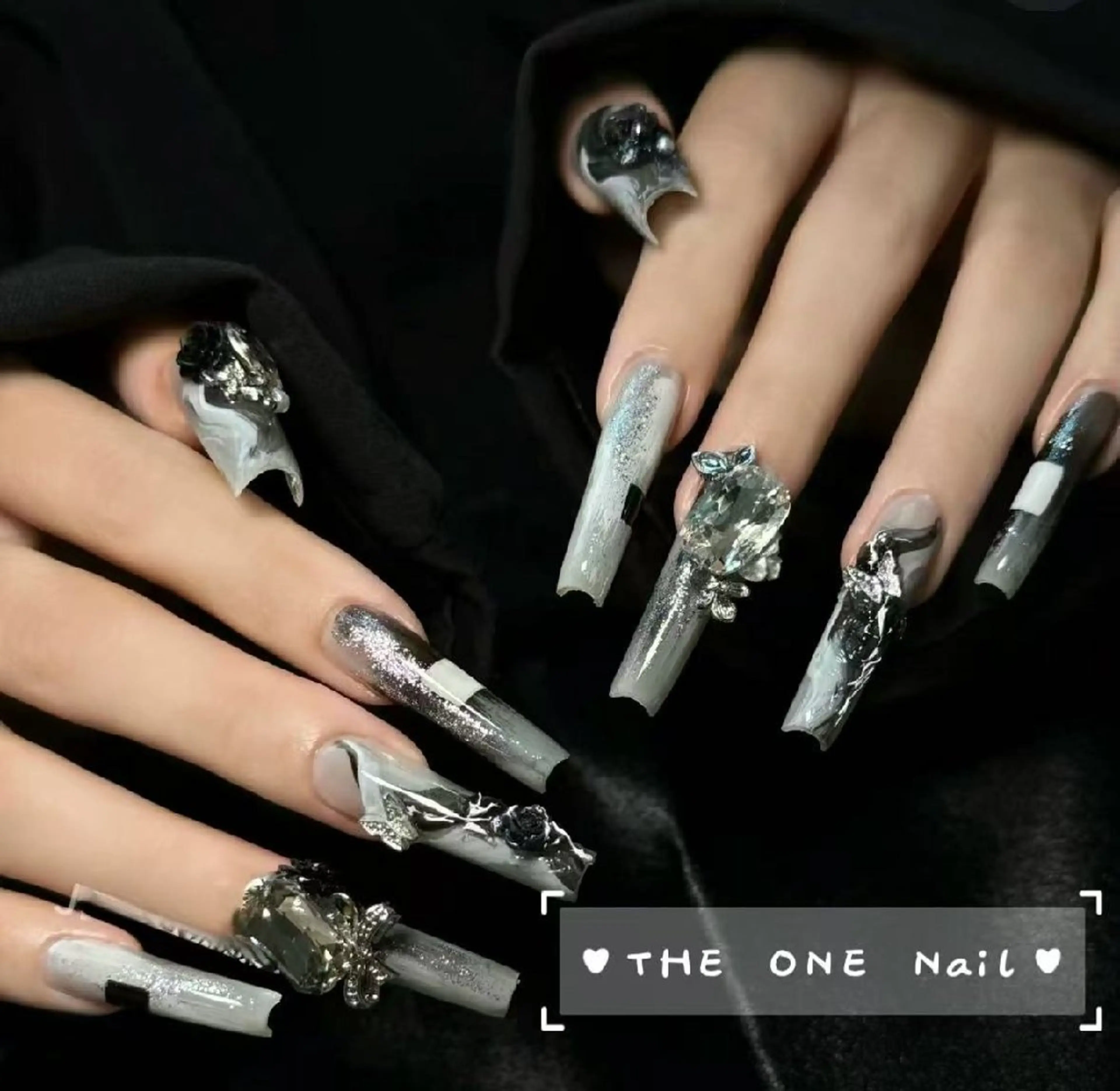 ネイル 橋本 アミのネイルデザイン