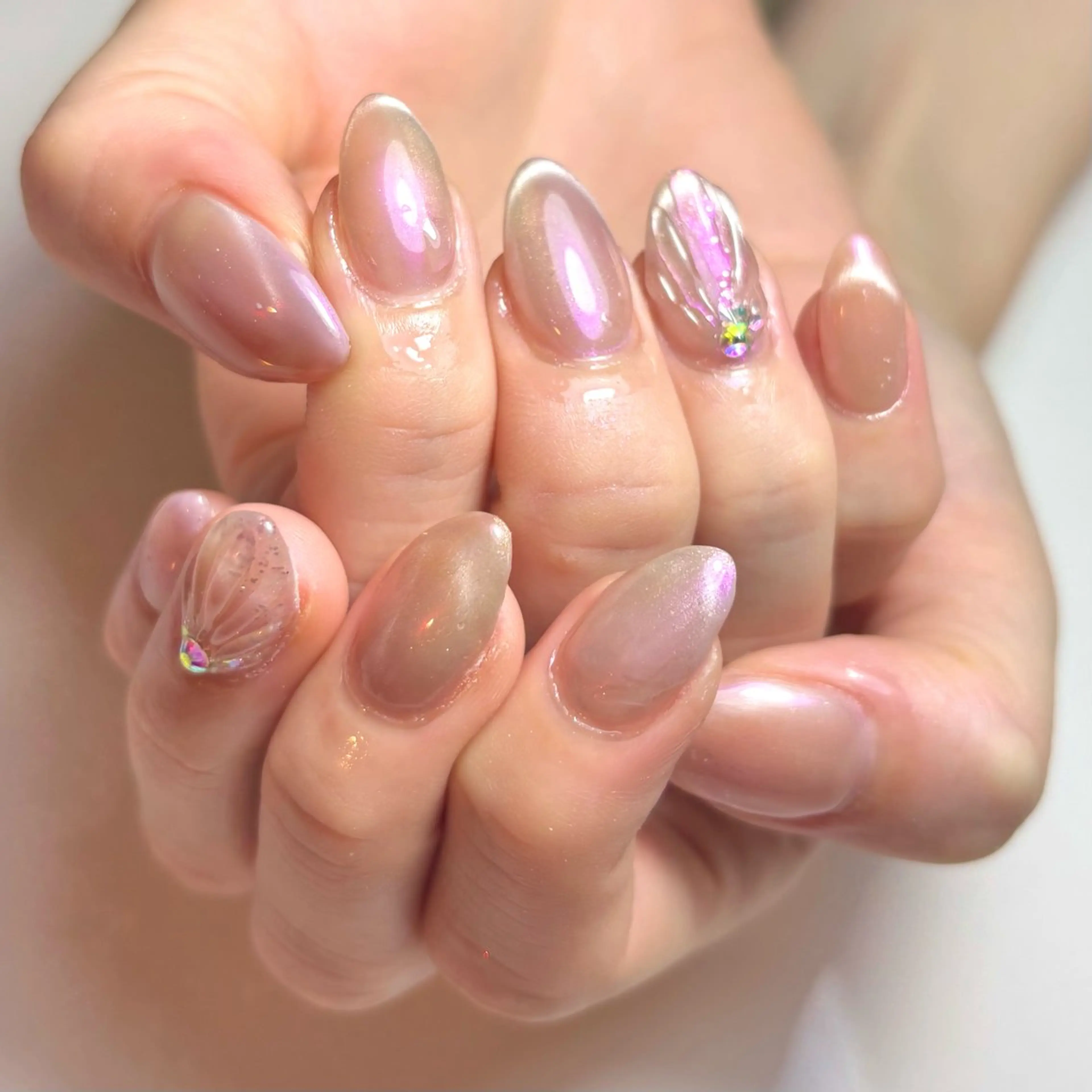 ネイル オーロラネイル 氷ネイル・うるうるネイル キラキラネイル ラメ(グリッター) 夏ネイル ハンドネイル MKY salonのネイルデザイン
