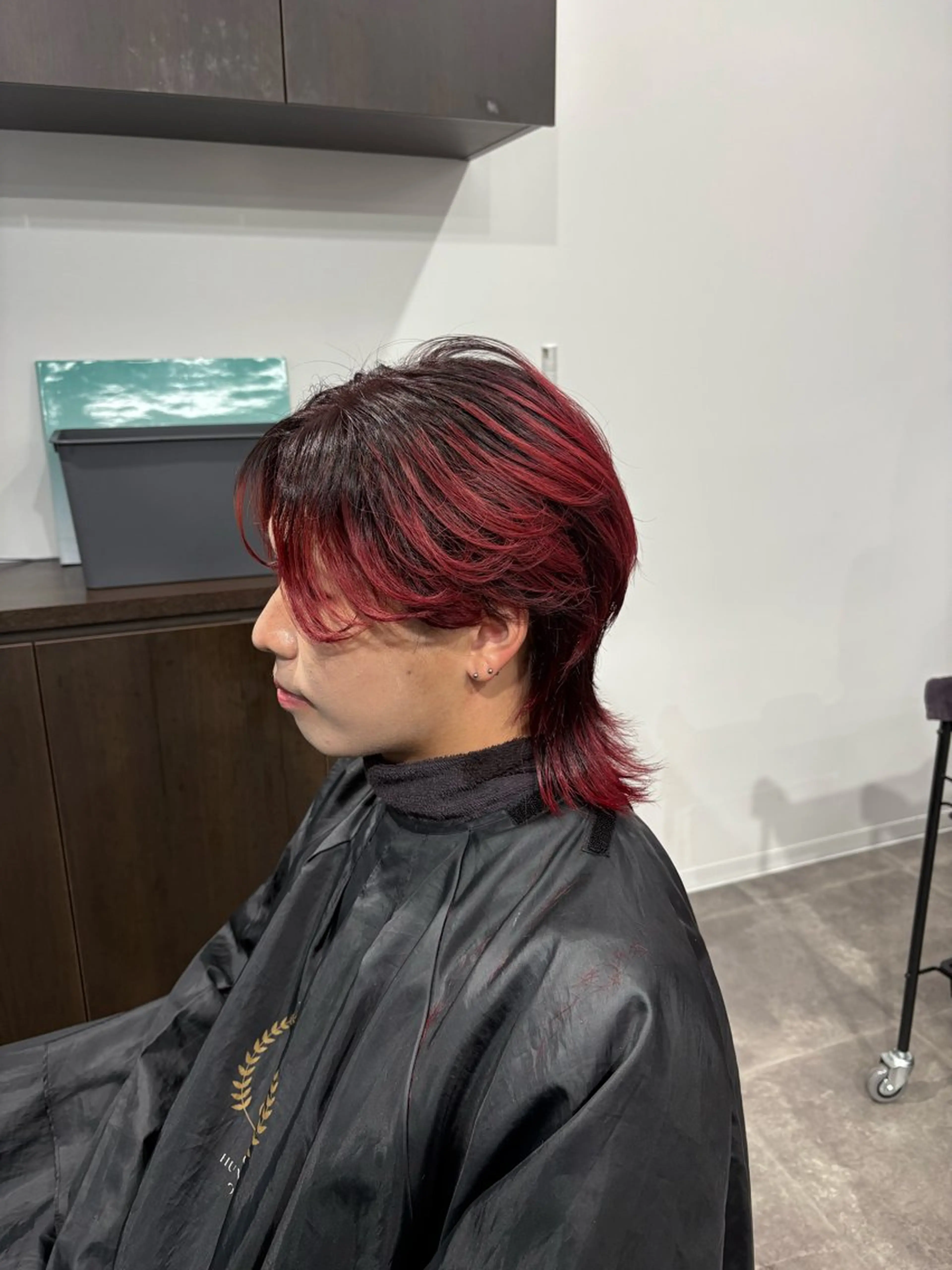 ショート パーマ メンズ カット パーマ 韓国ヘア暗髪 ダブルカラーメンズ可のヘアスタイル